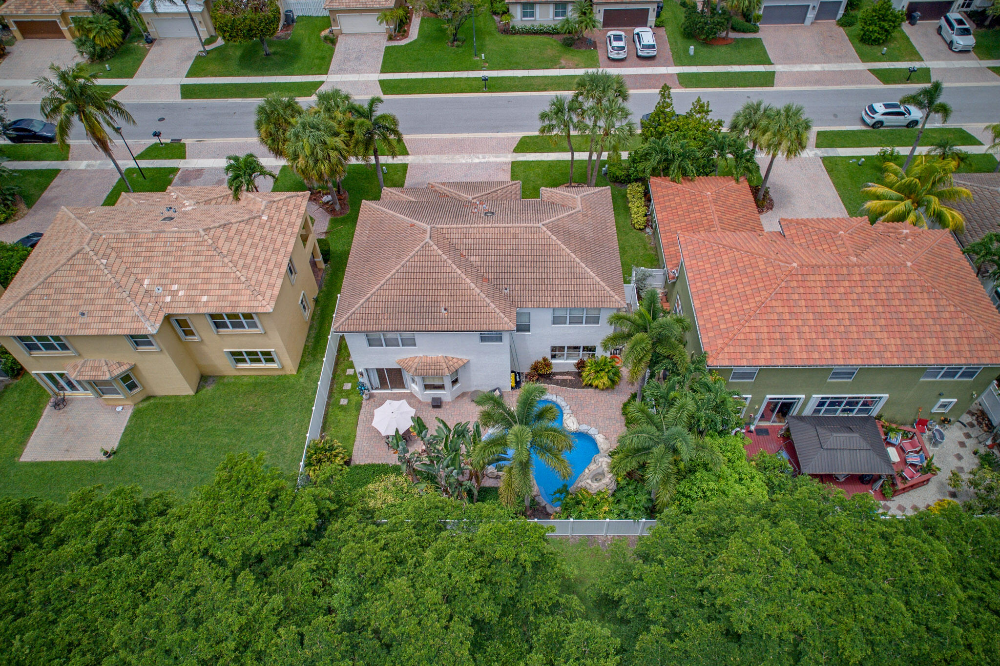 main property photo 57