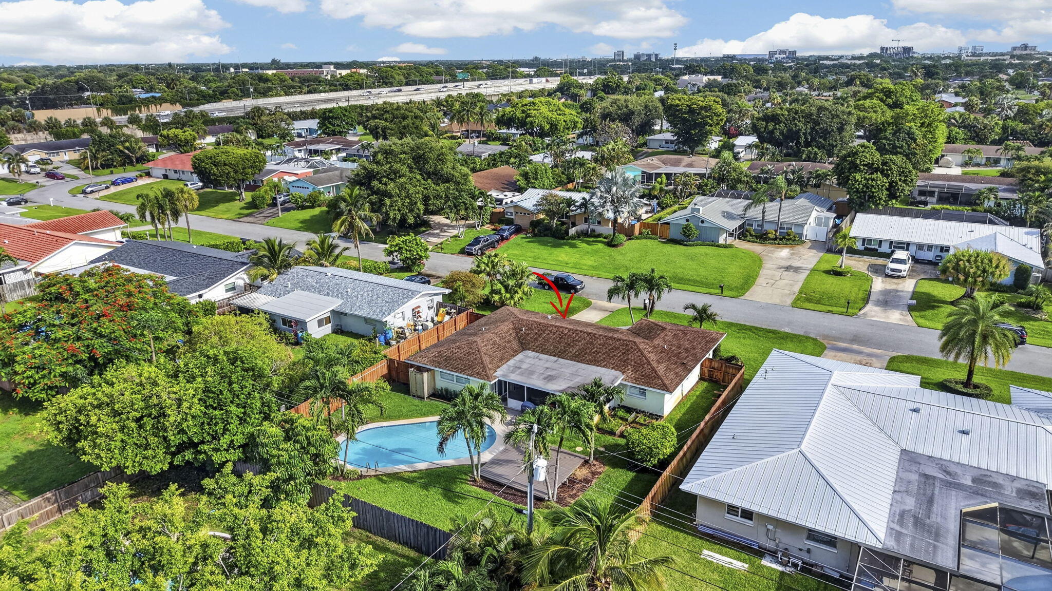 main property photo 57