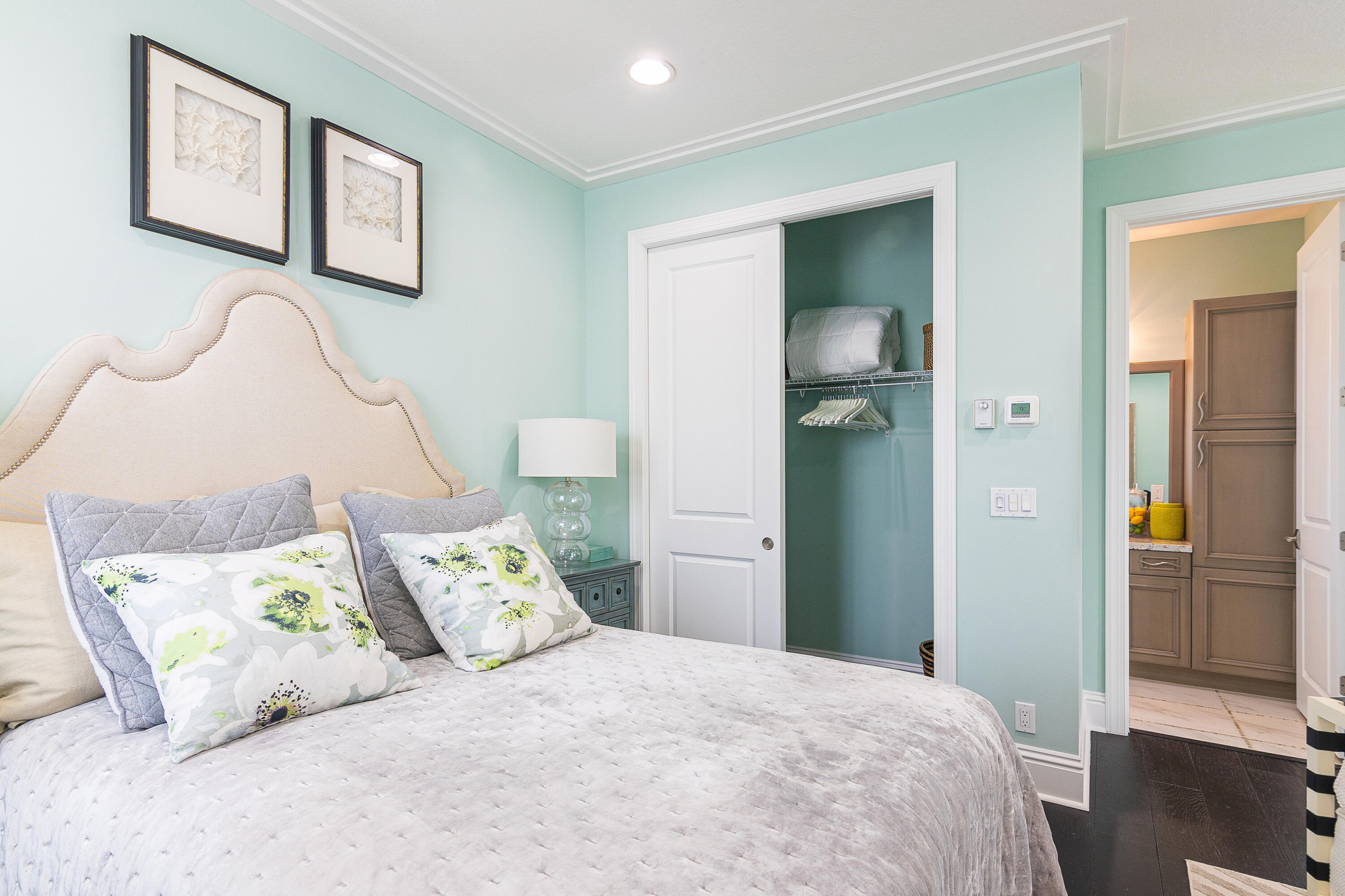 main property photo 75