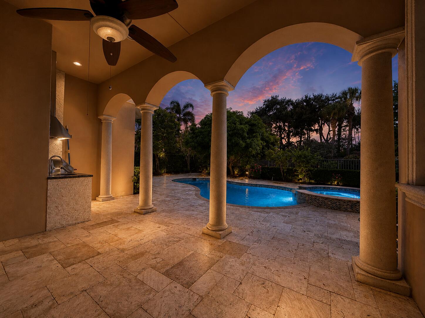 main property photo 19