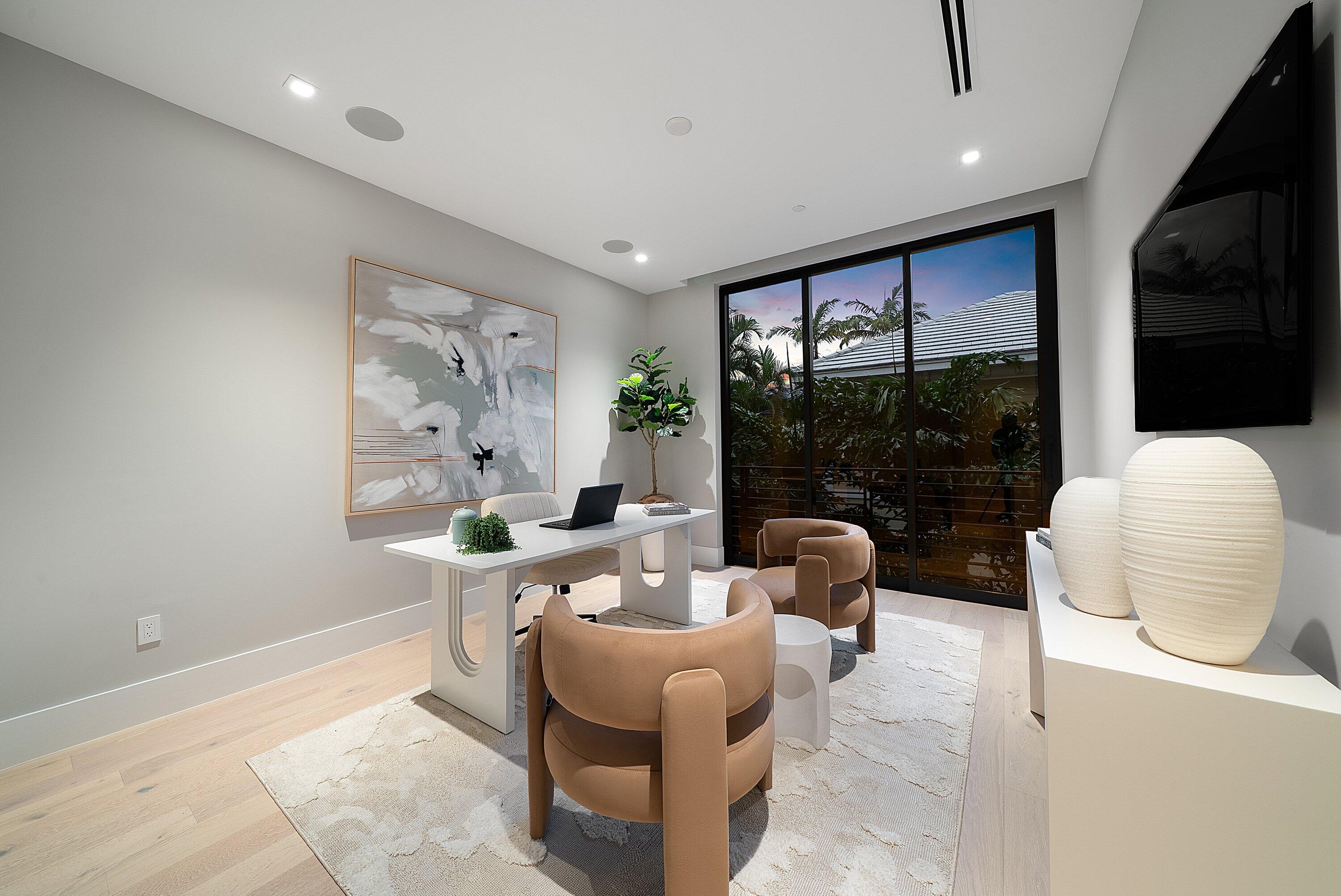 main property photo 79