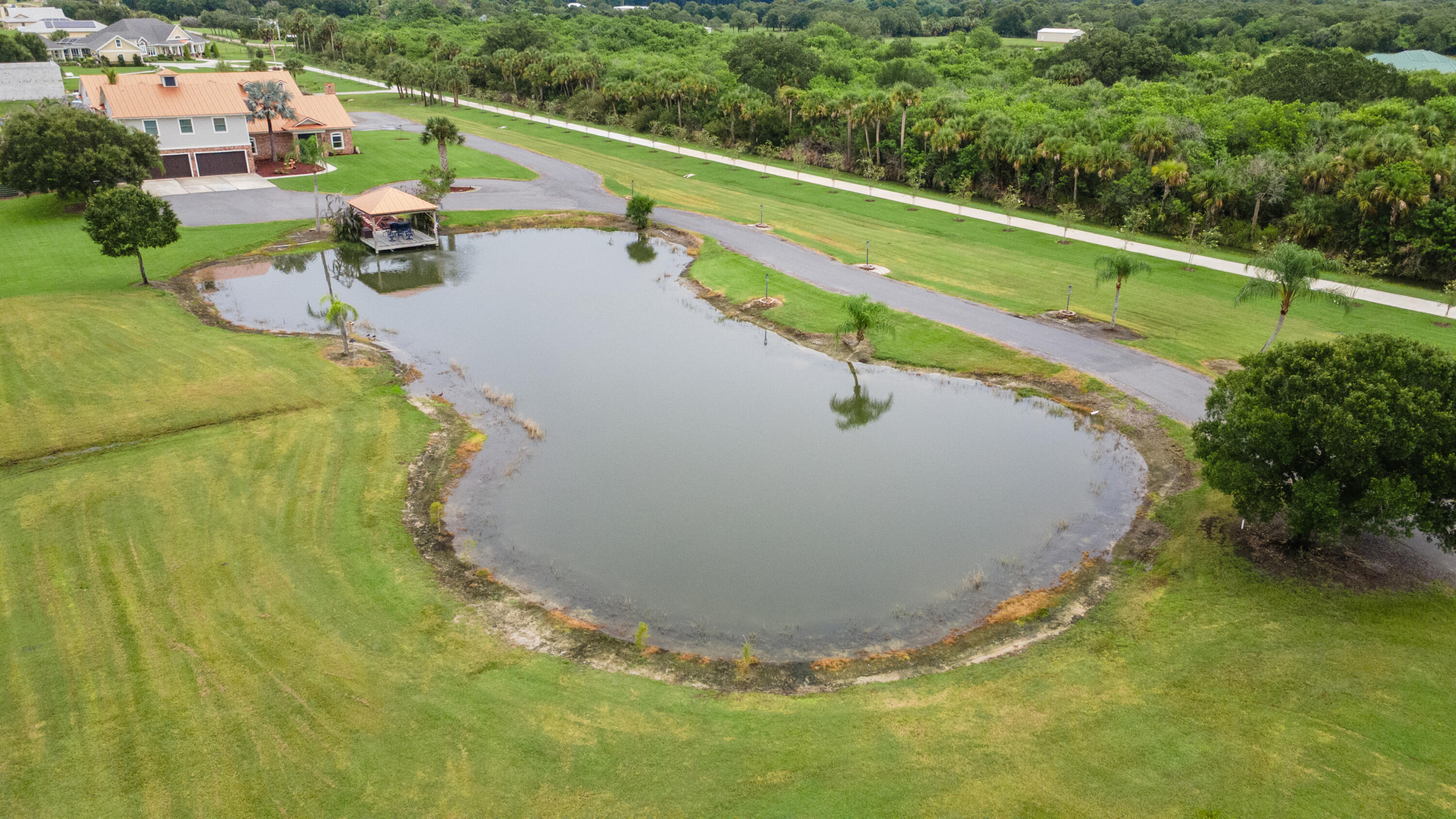 main property photo 80
