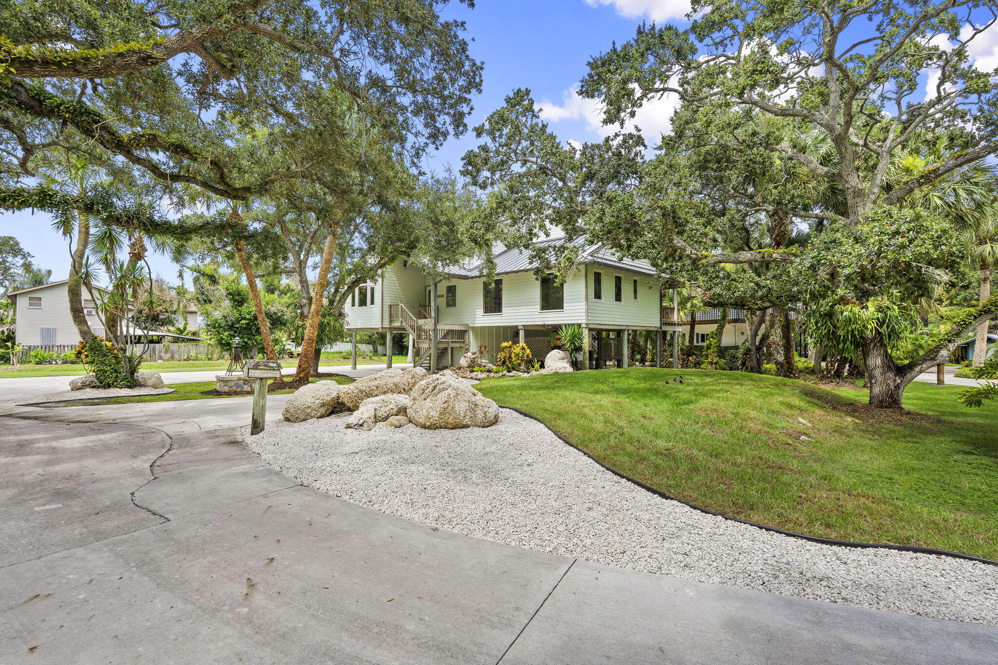 main property photo 65