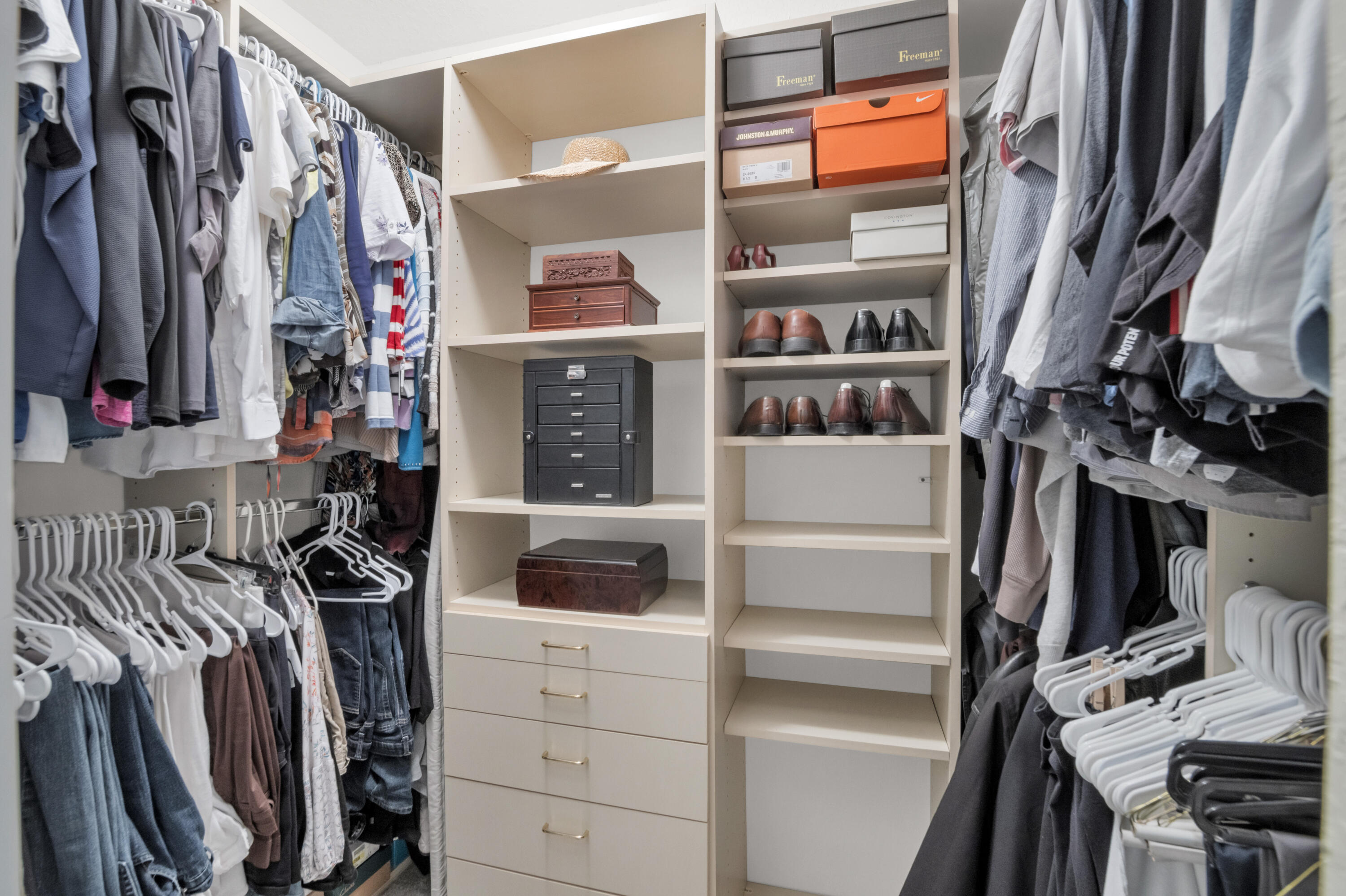 main property photo 19