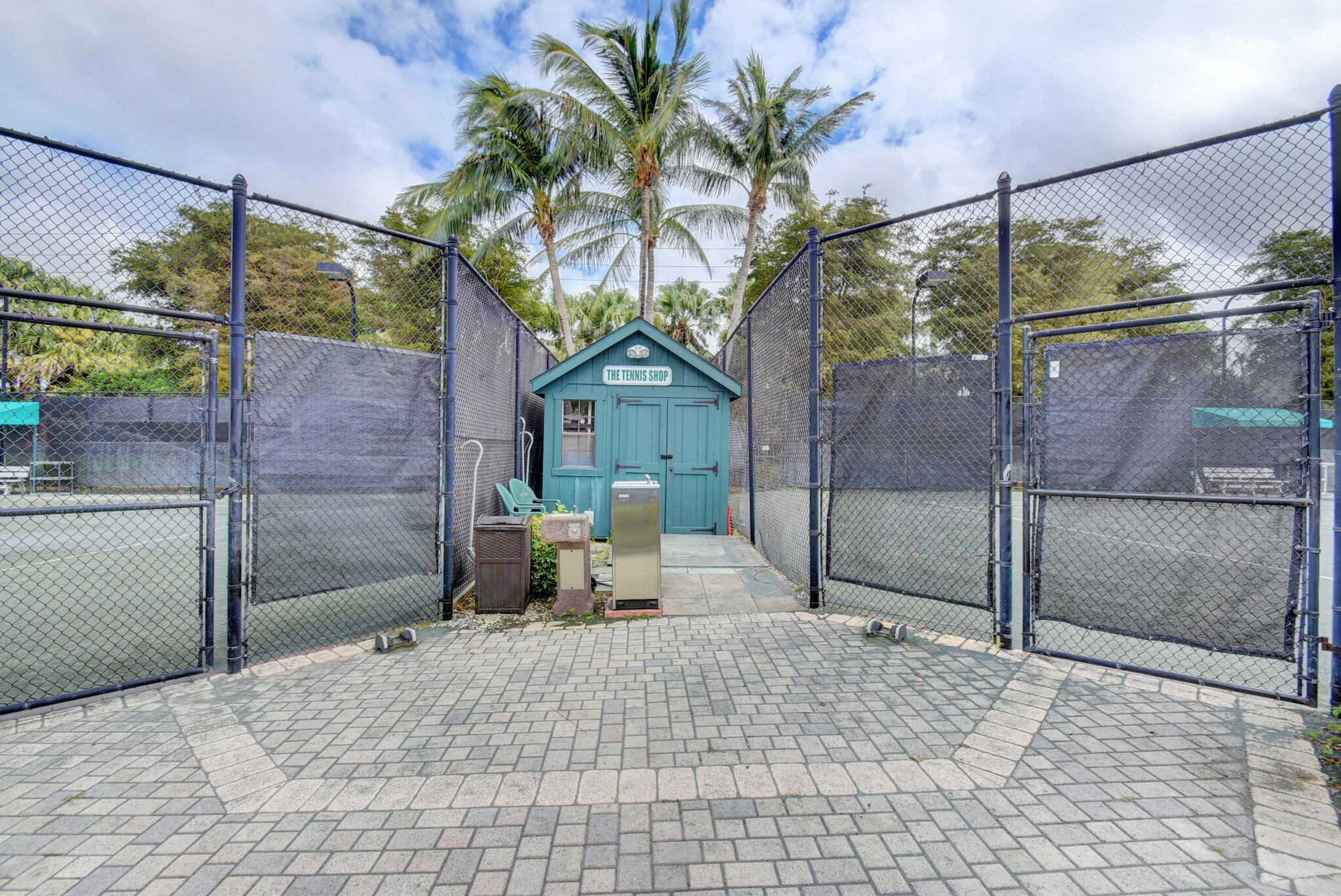 main property photo 66