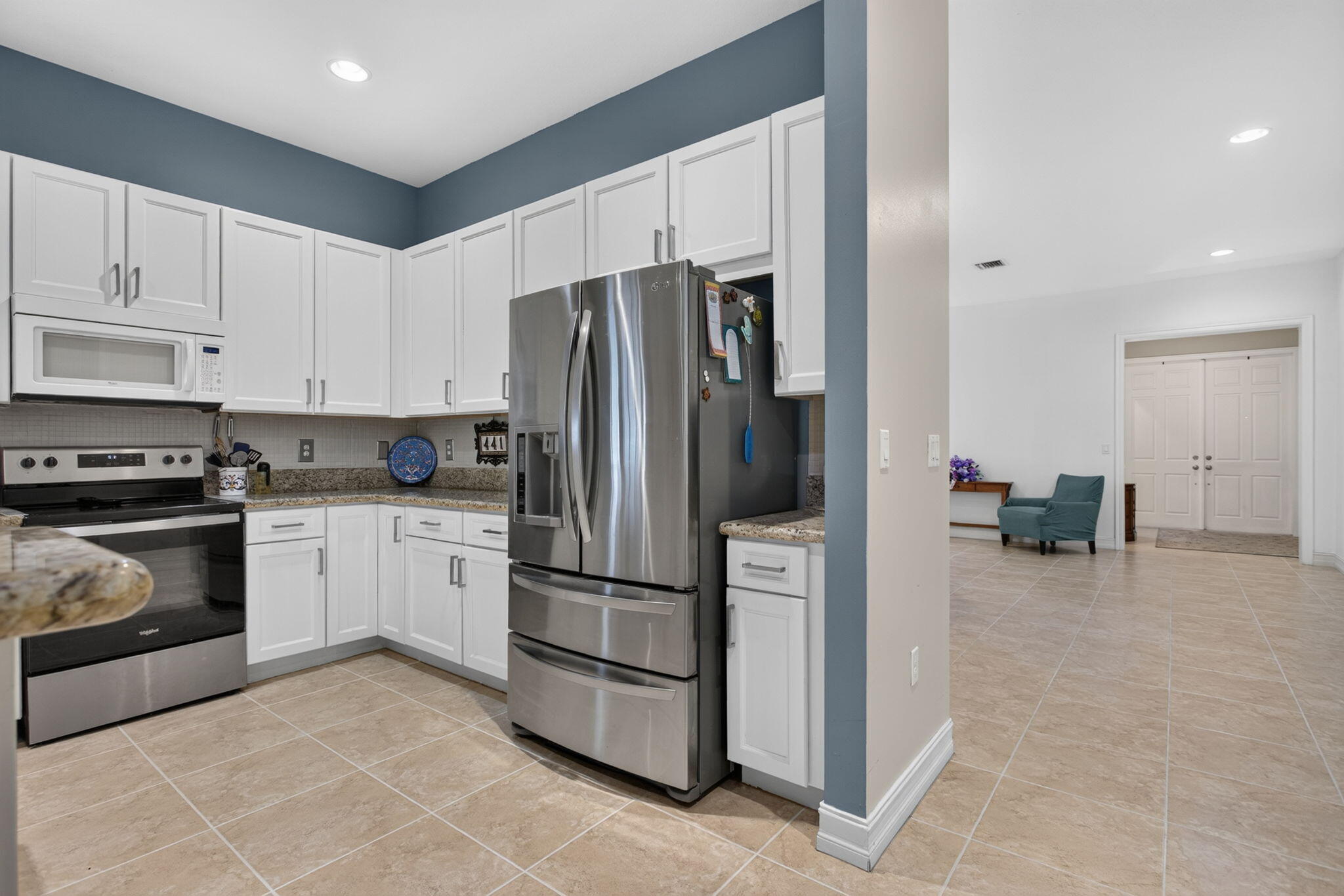 main property photo 7