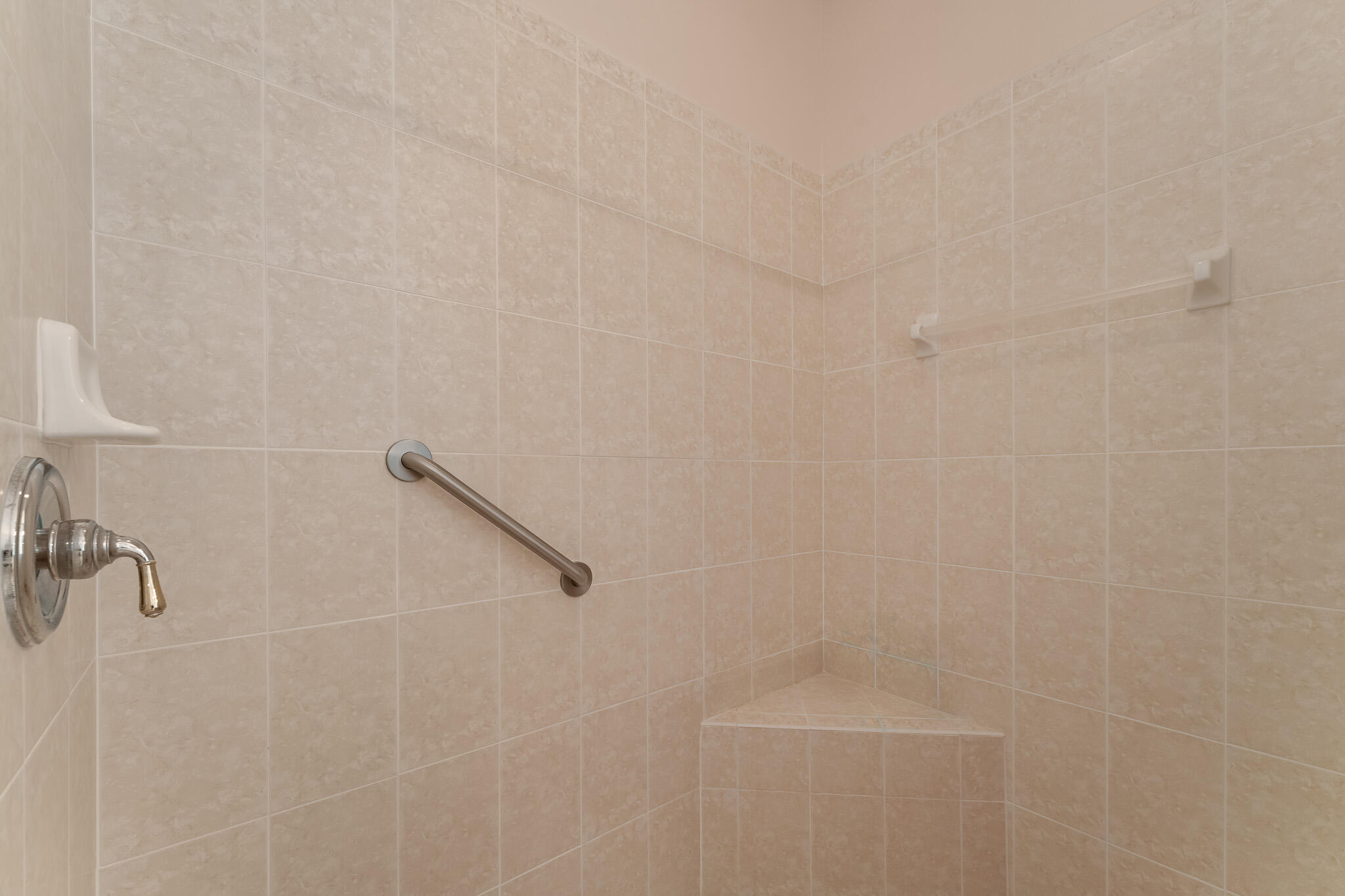 main property photo 58