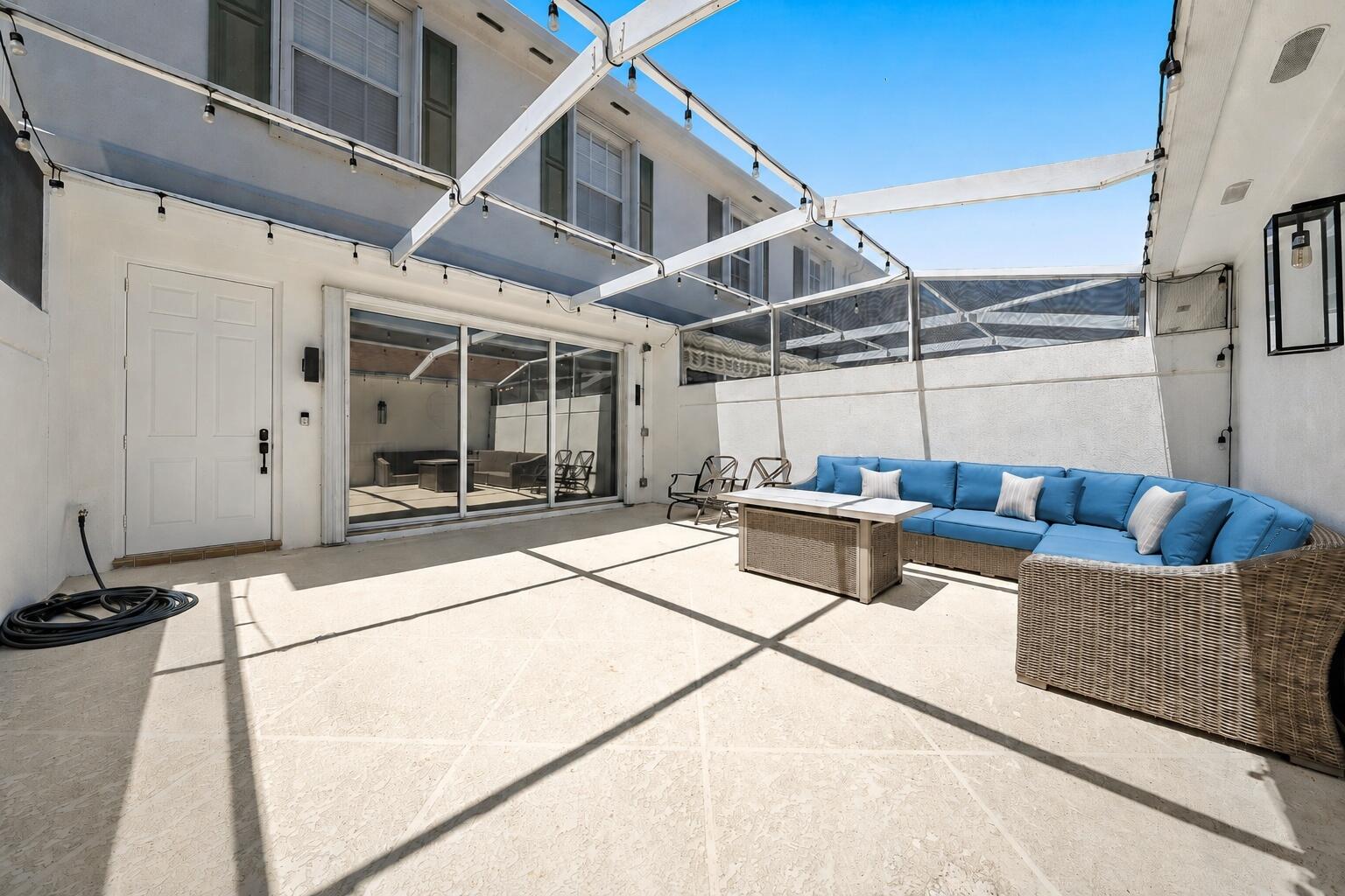 property viewer photo 22
