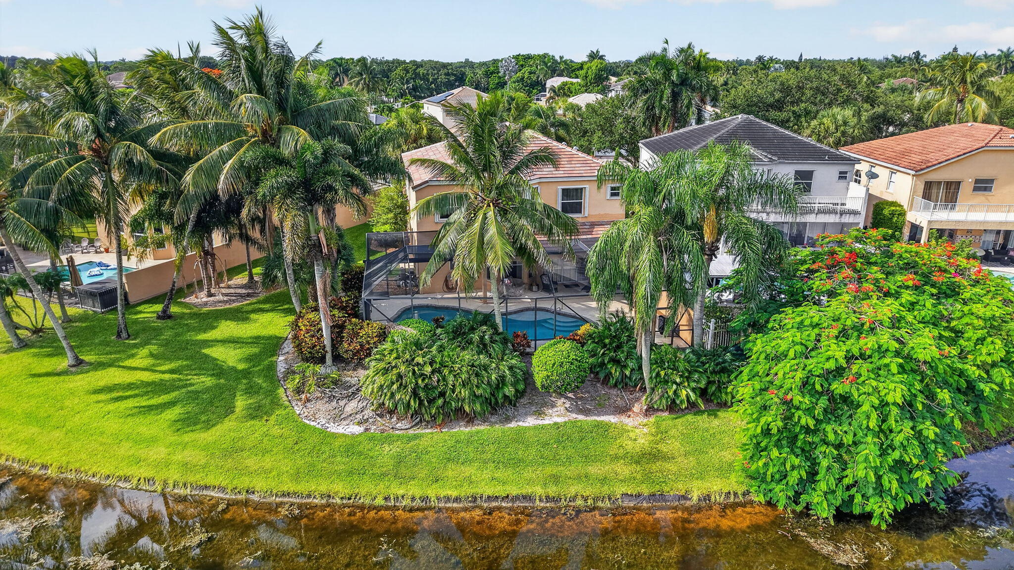main property photo 35