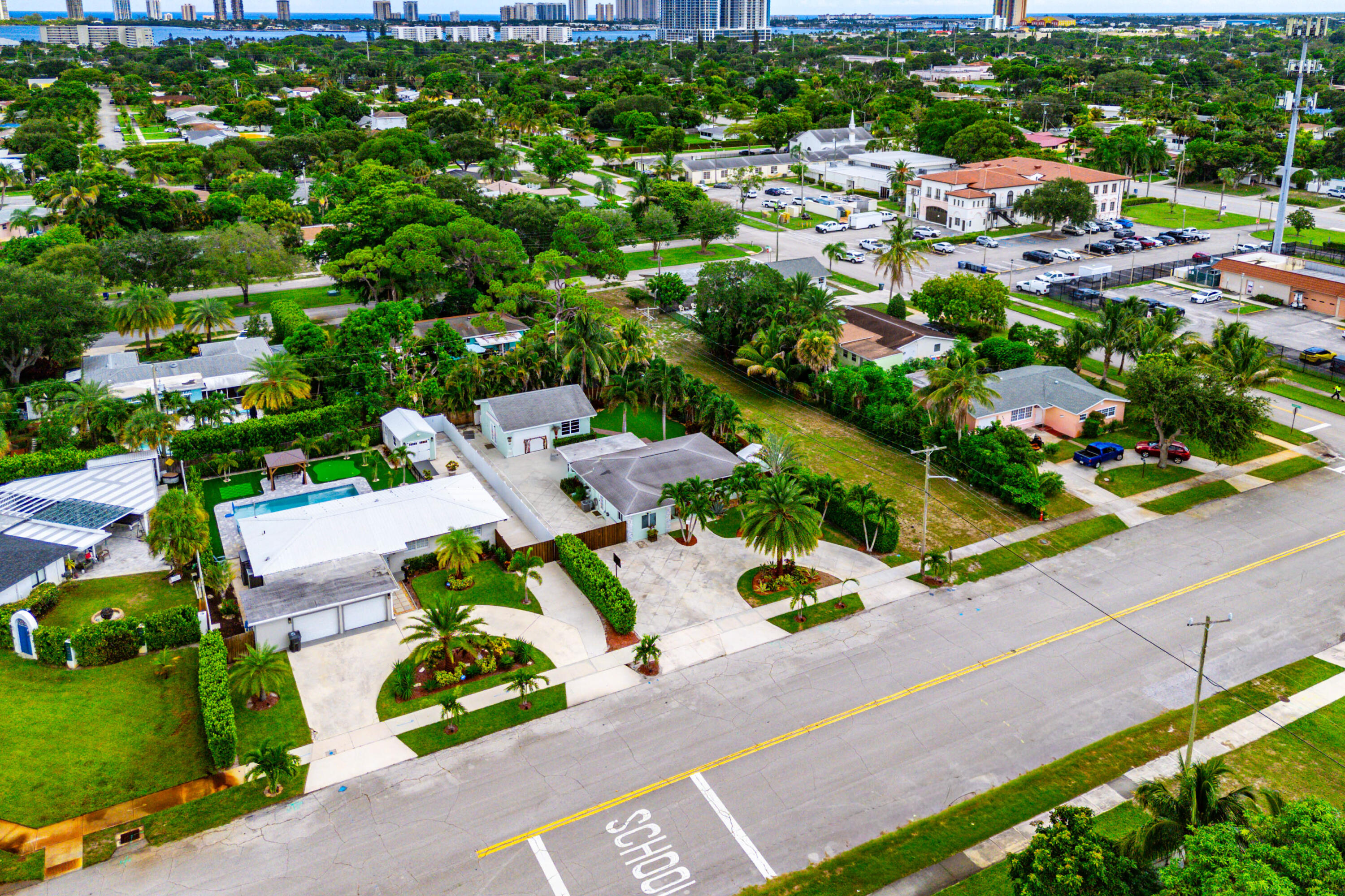 main property photo 49
