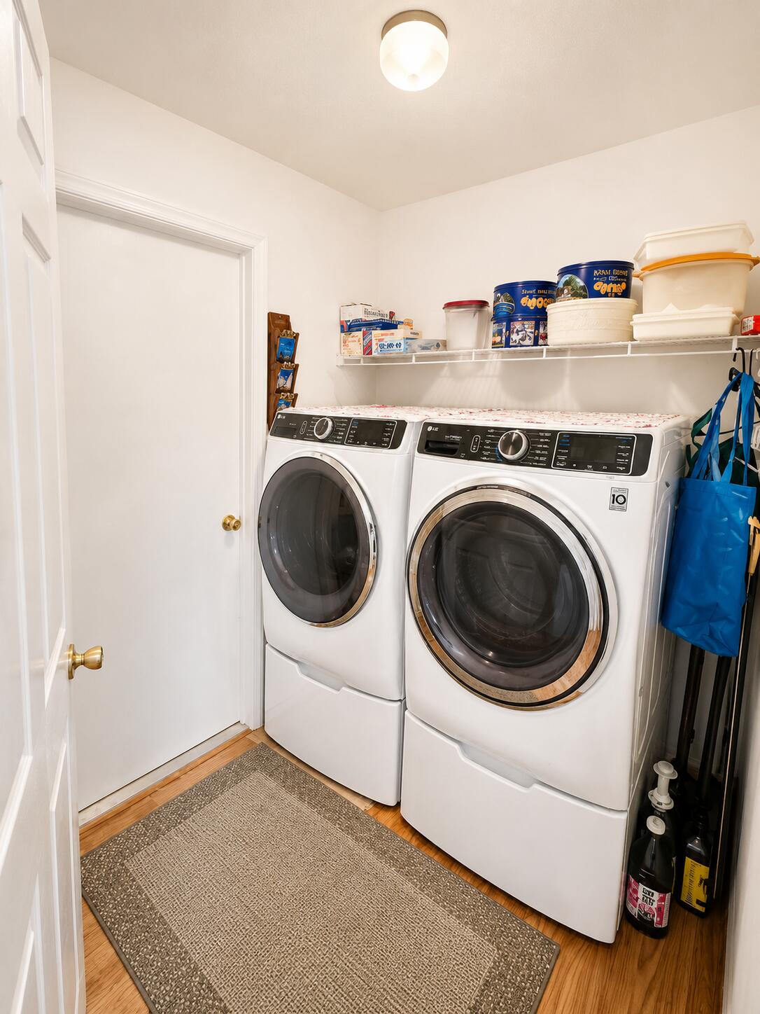 main property photo 15