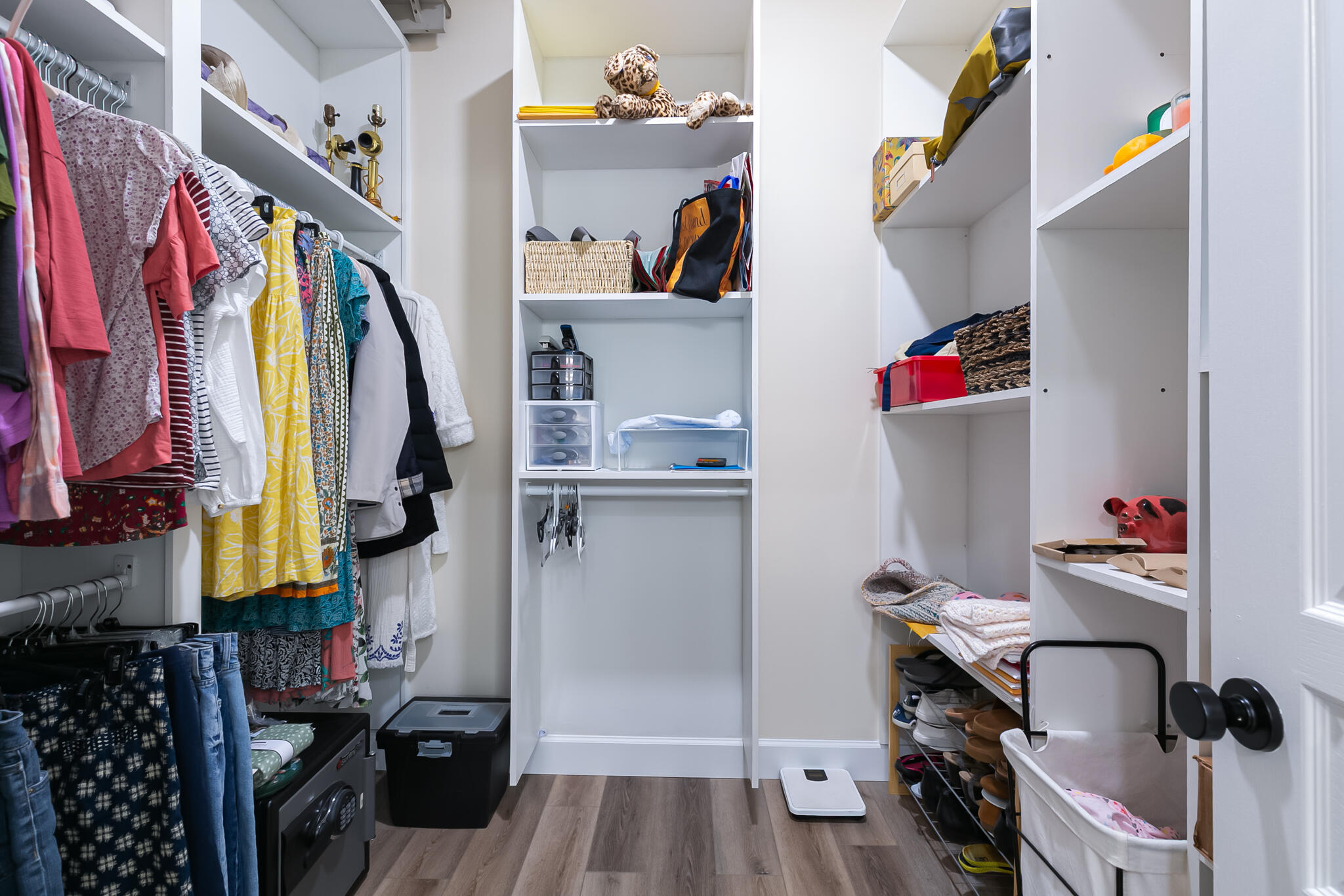 main property photo 20