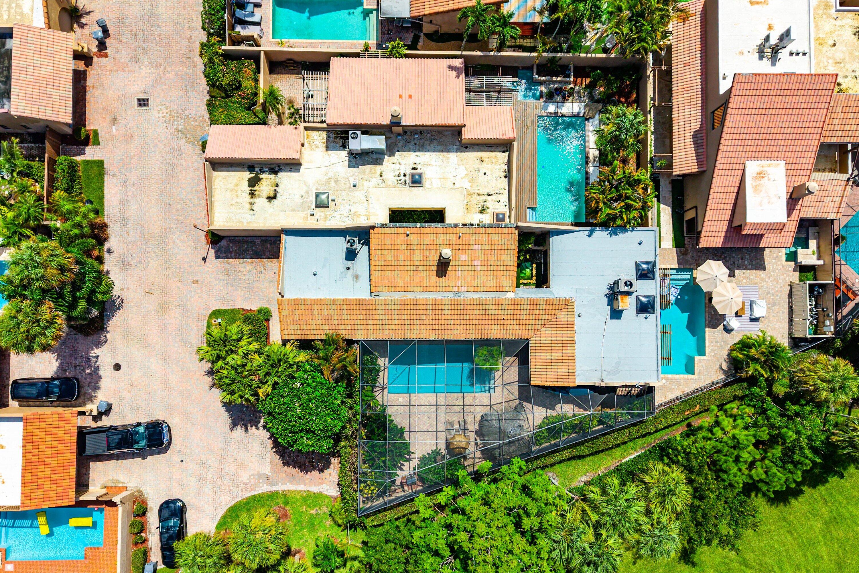 main property photo 33