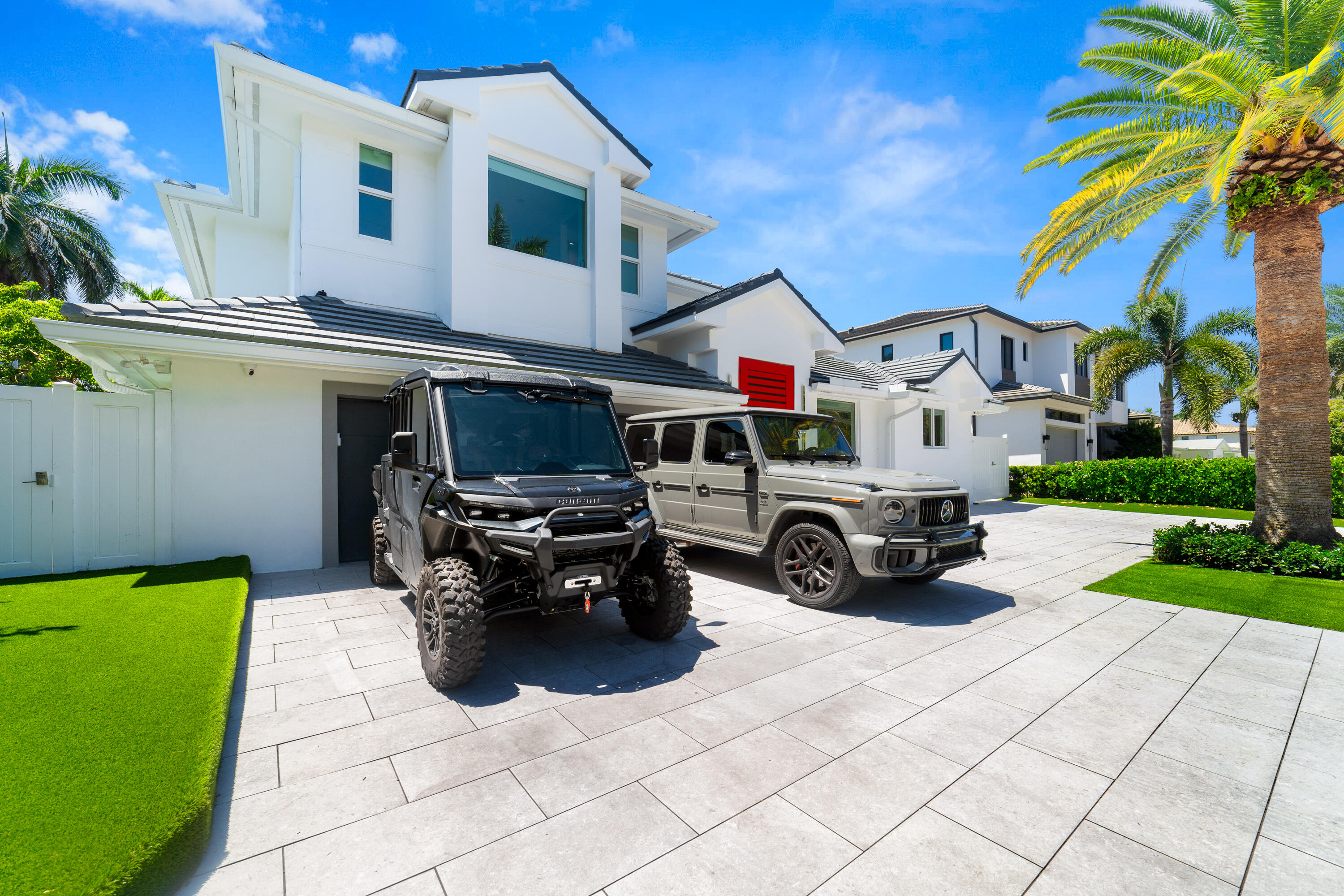 main property photo 68