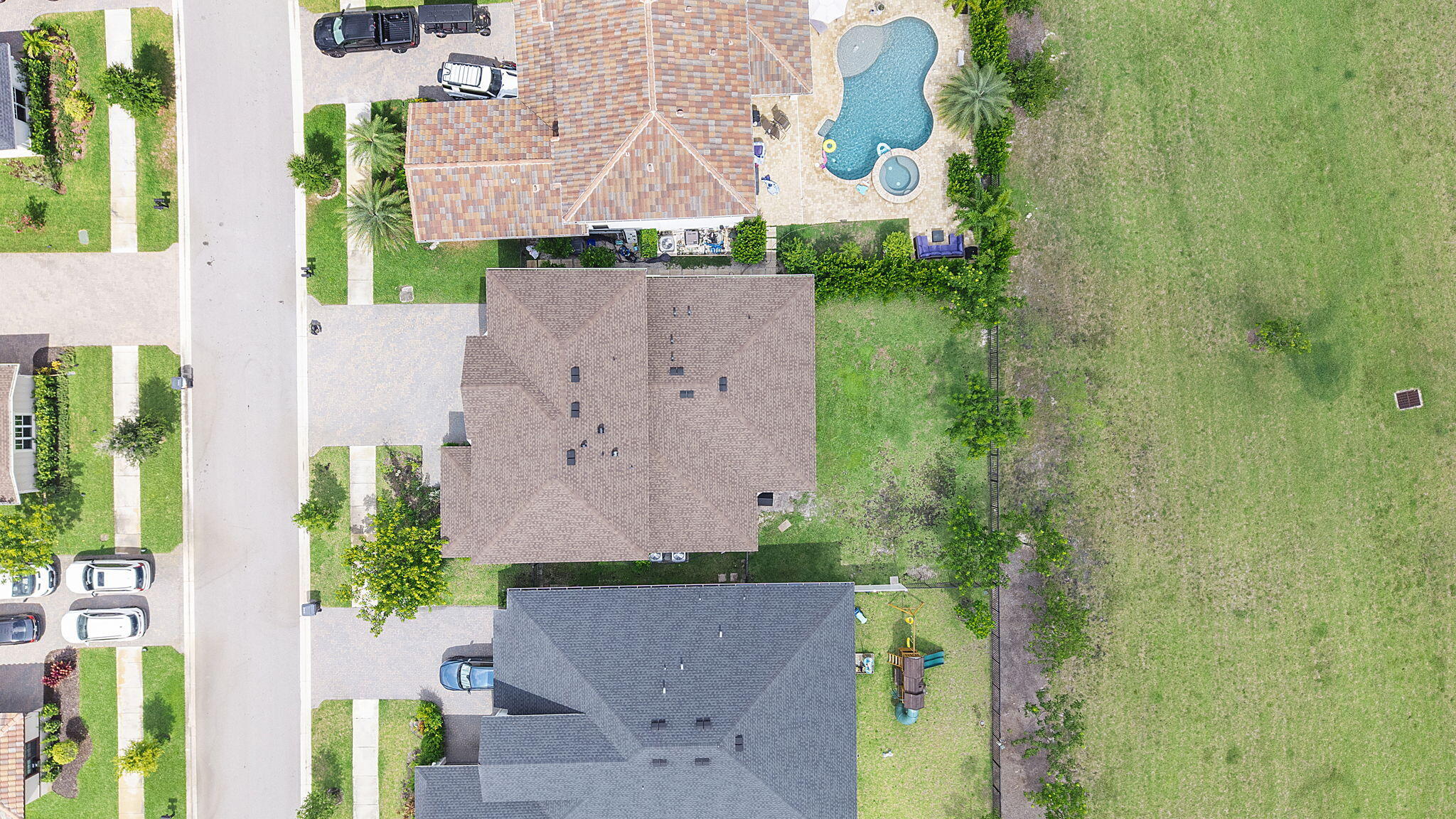 main property photo 49