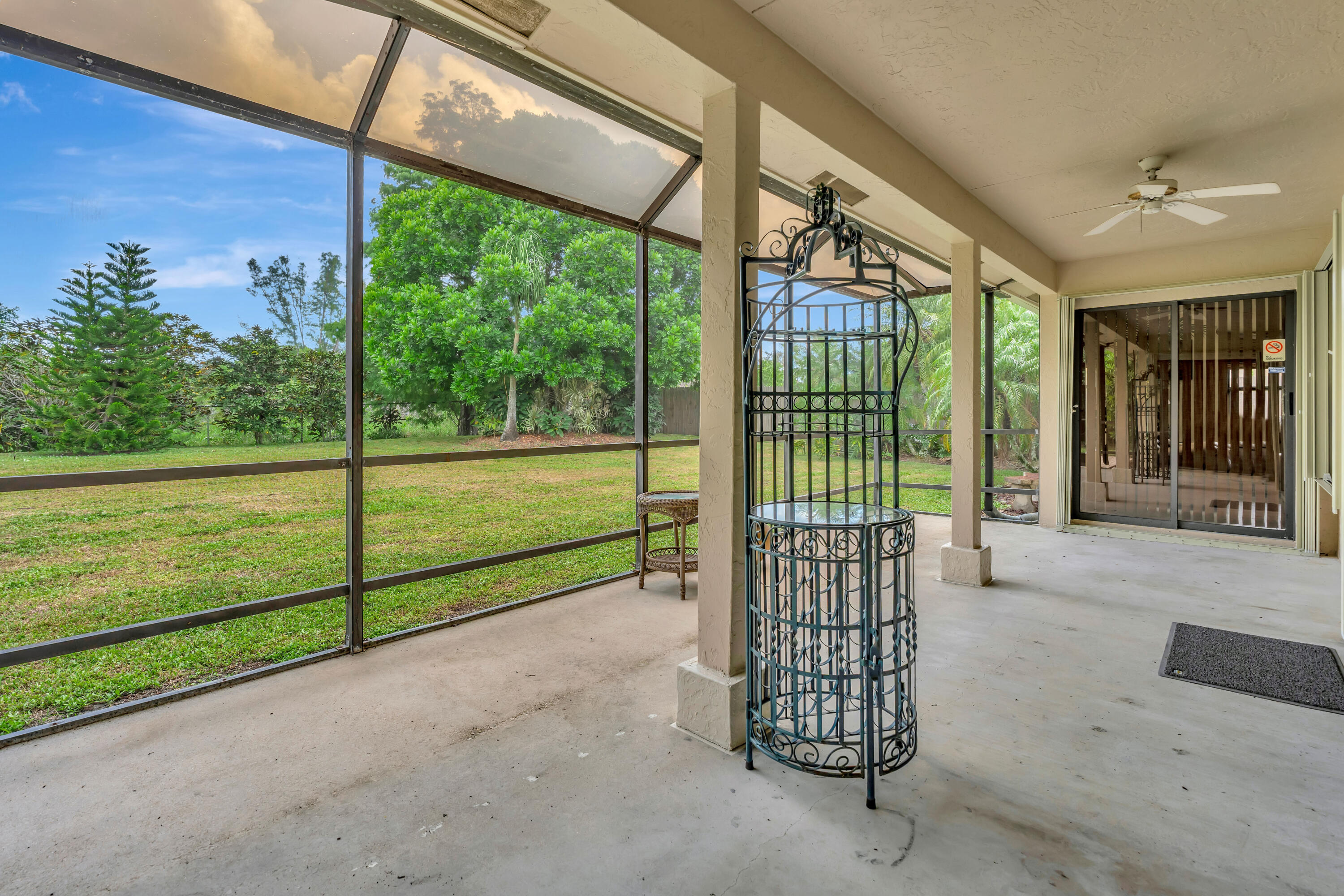 main property photo 50
