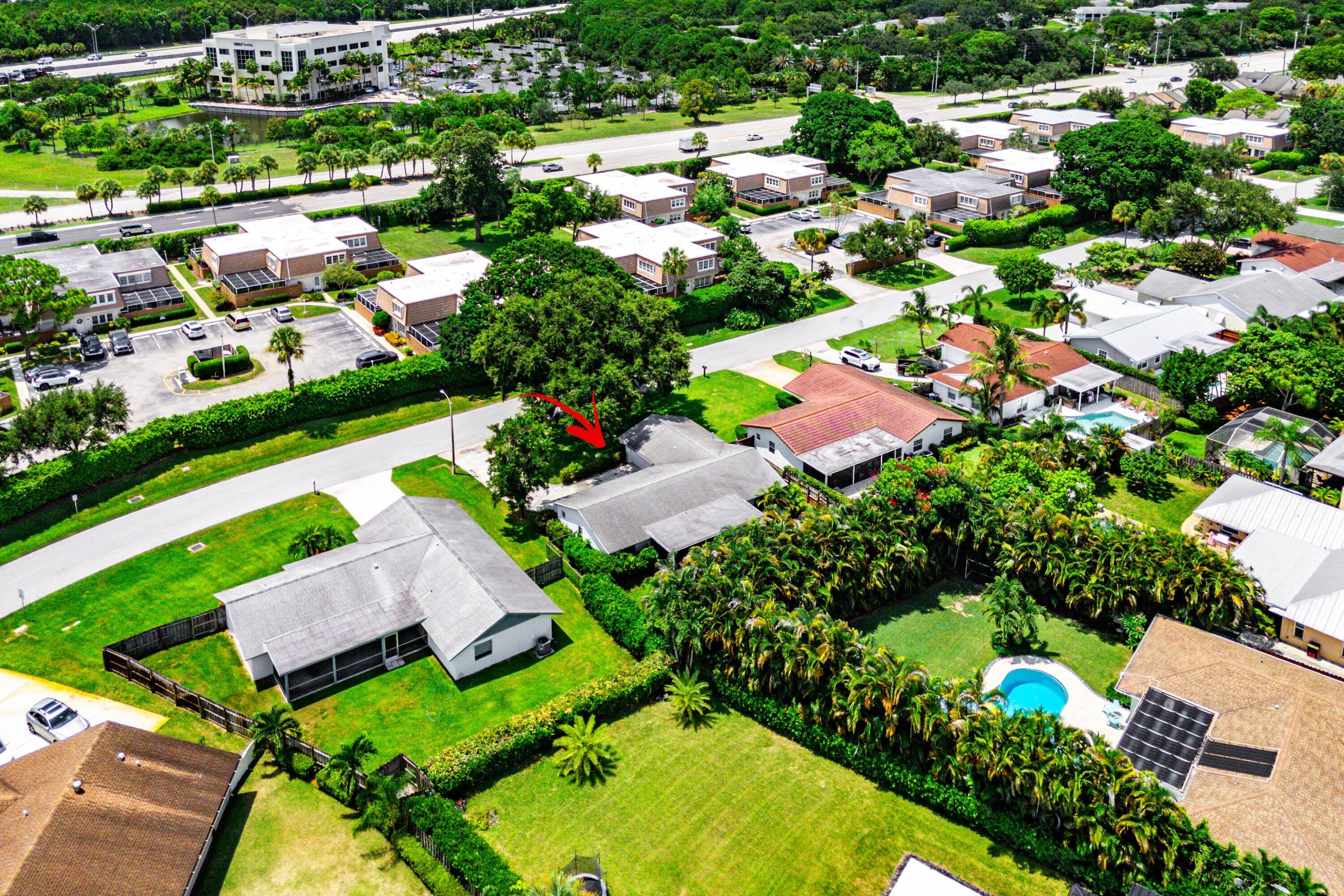 main property photo 26