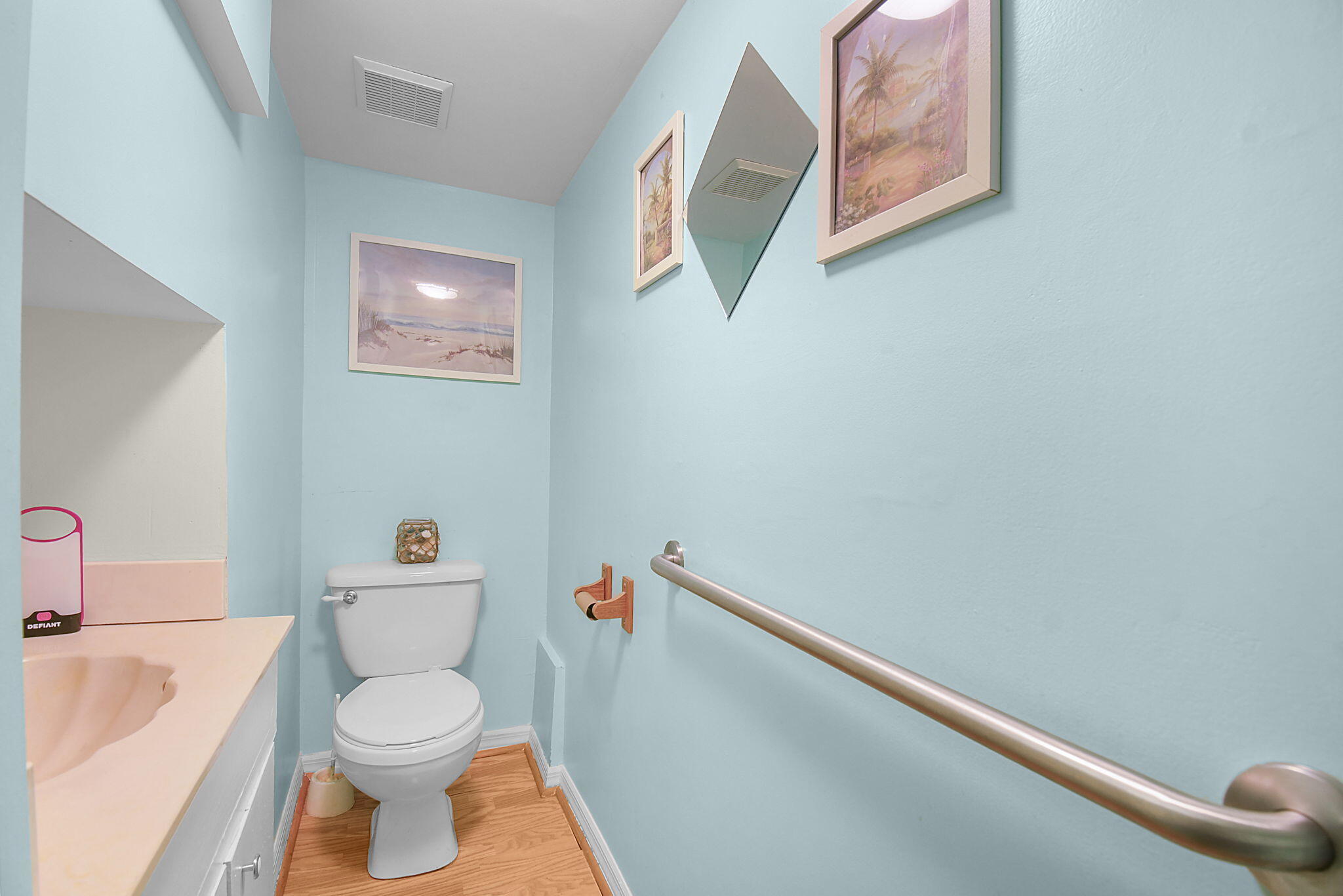 main property photo 40
