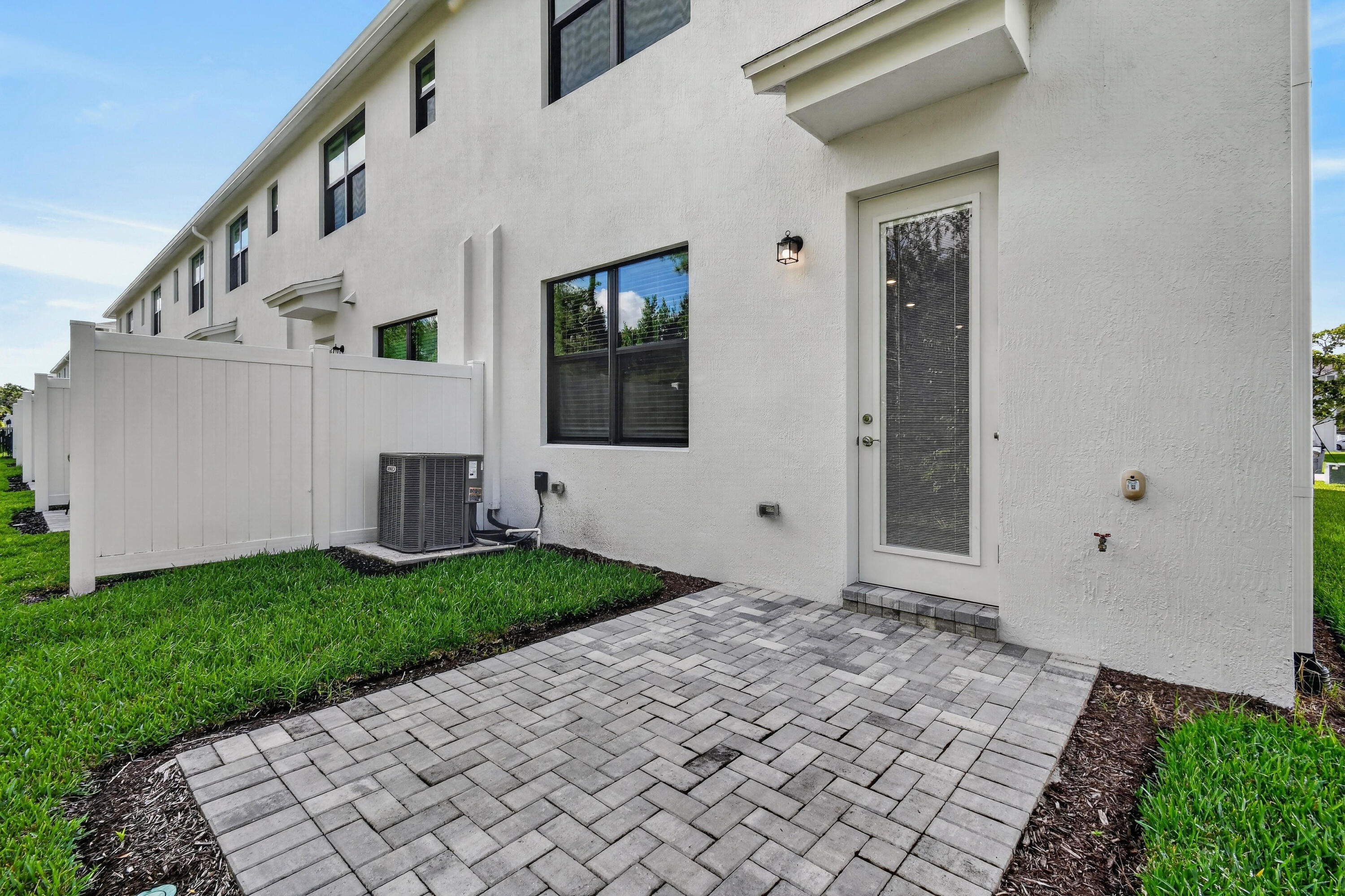 main property photo 56