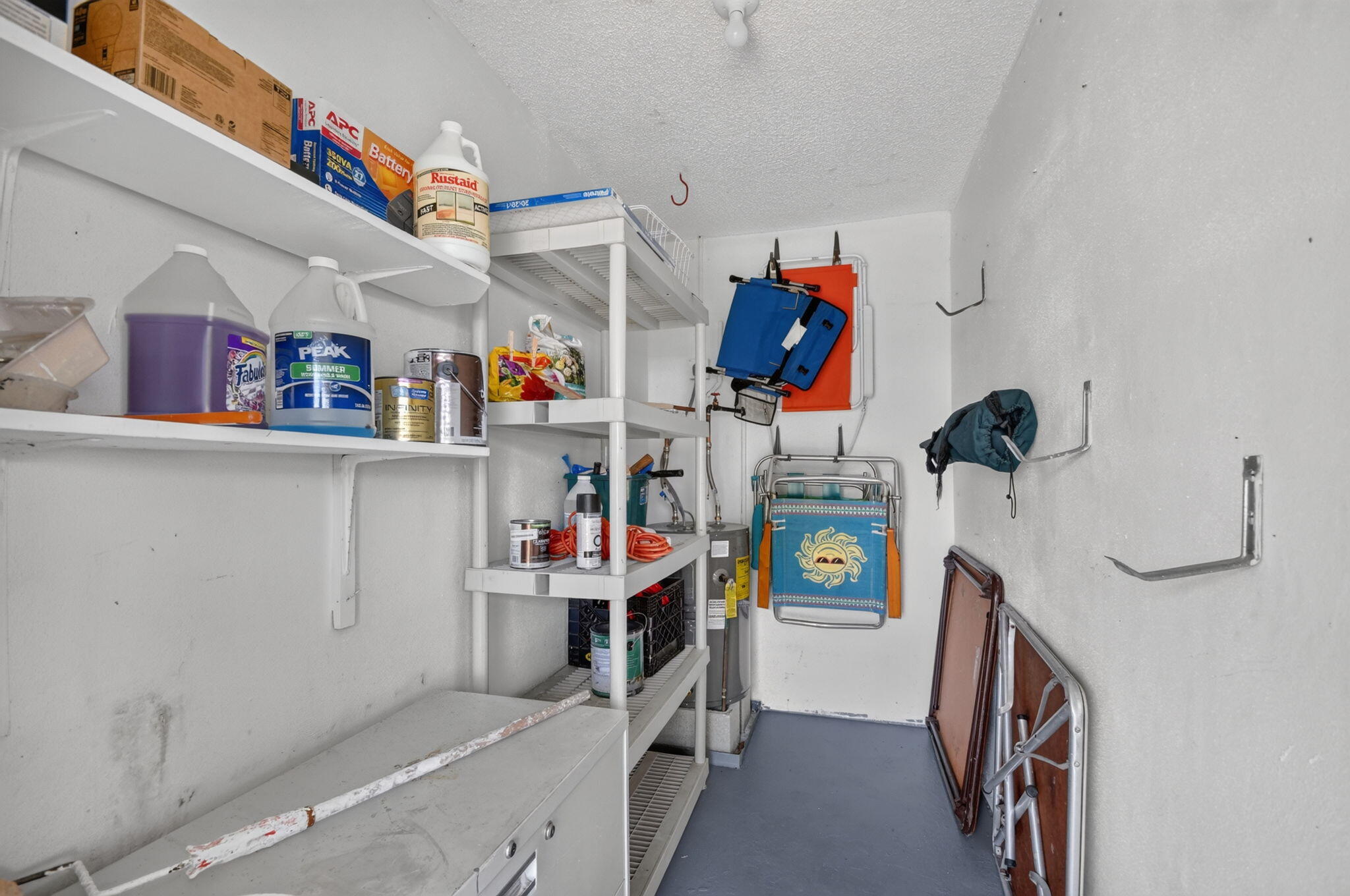 main property photo 40