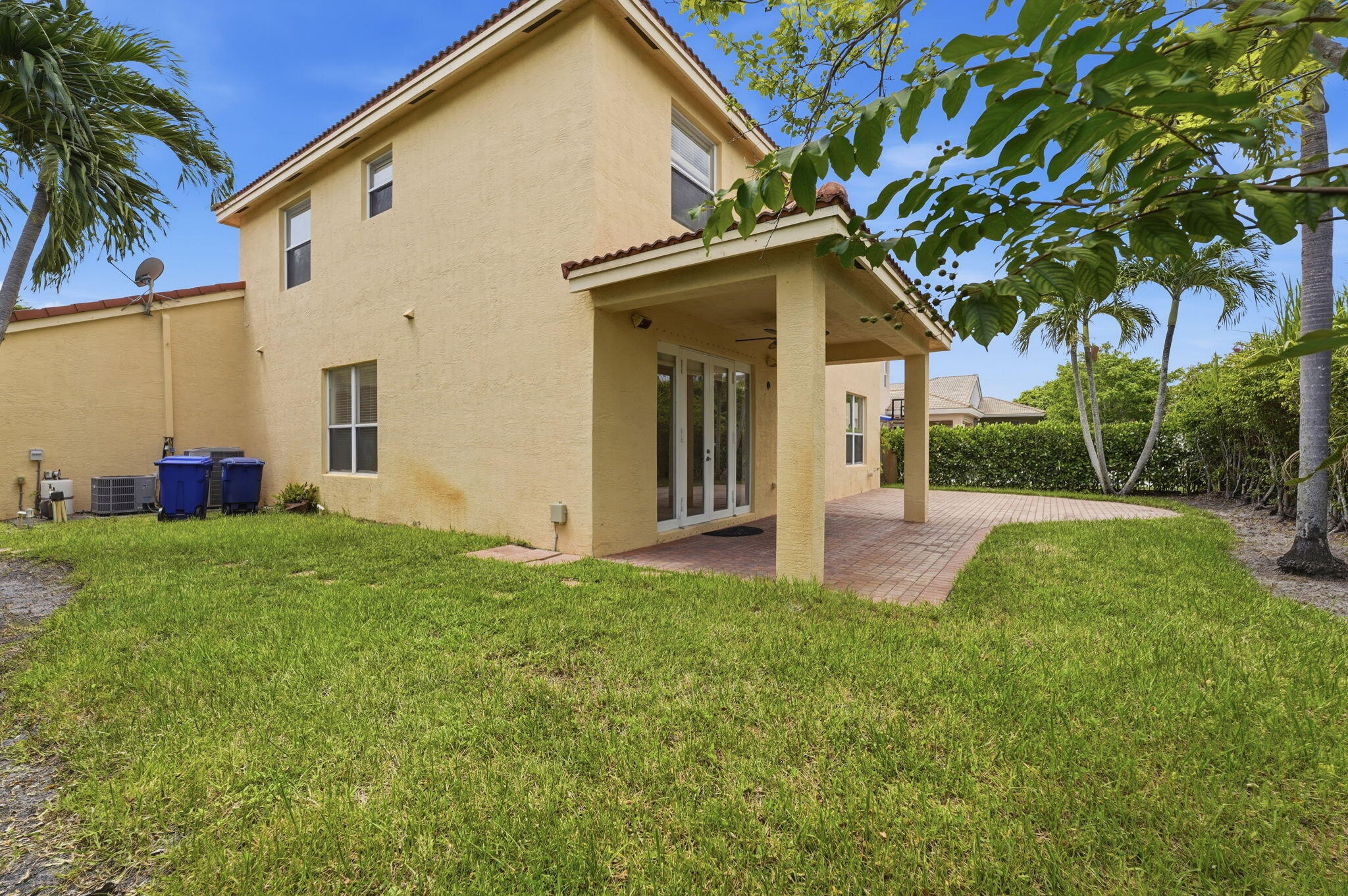 main property photo 44