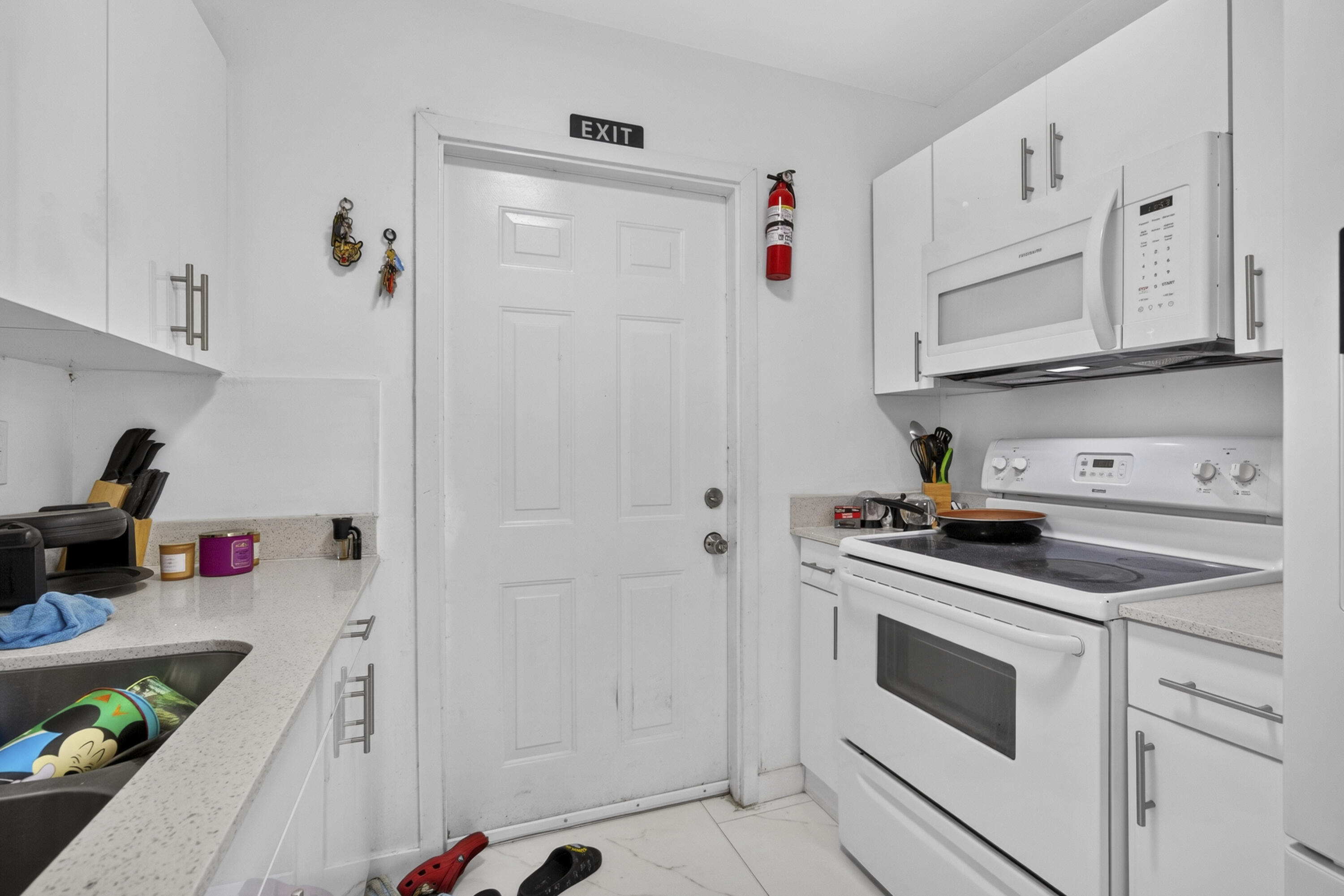 main property photo 76