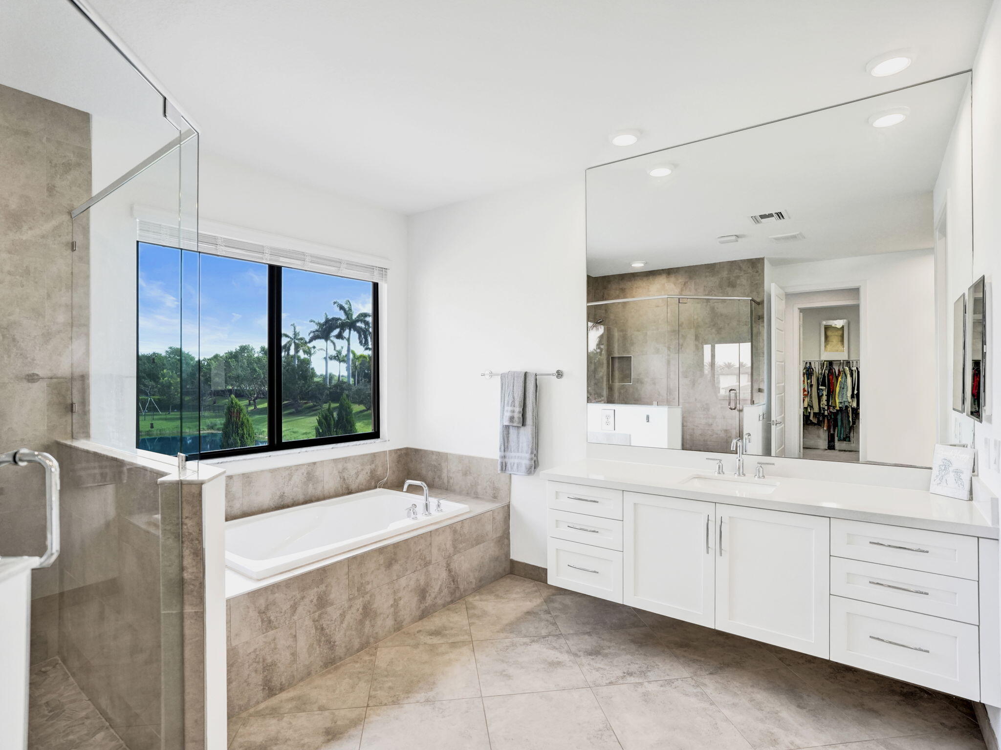 main property photo 77