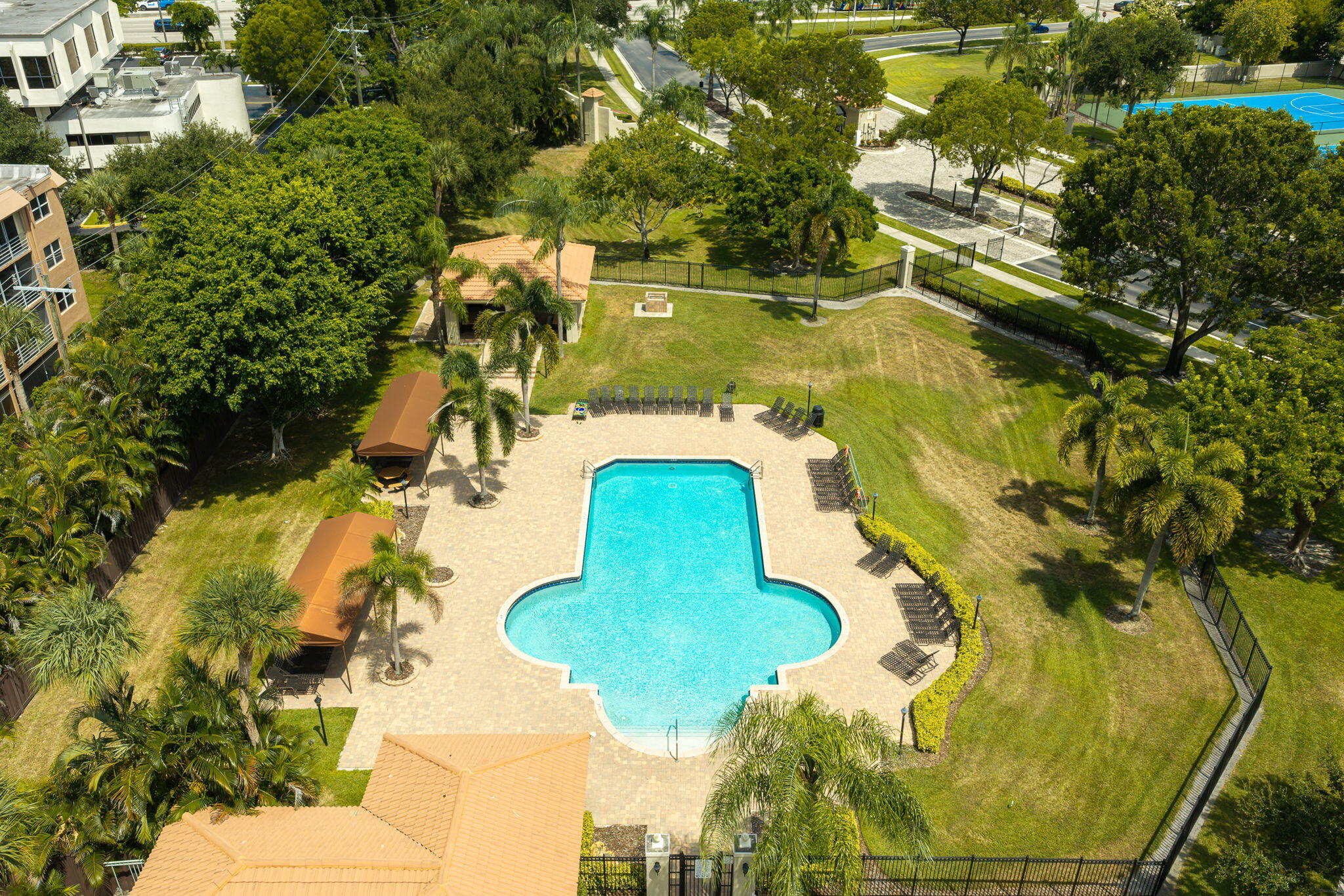 main property photo 48
