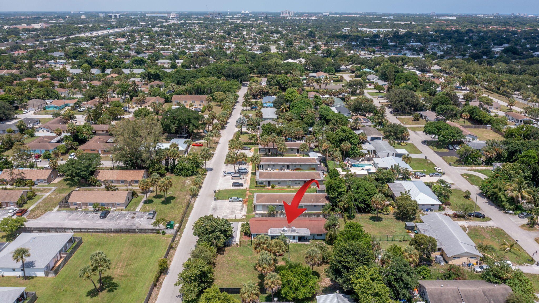 main property photo 12