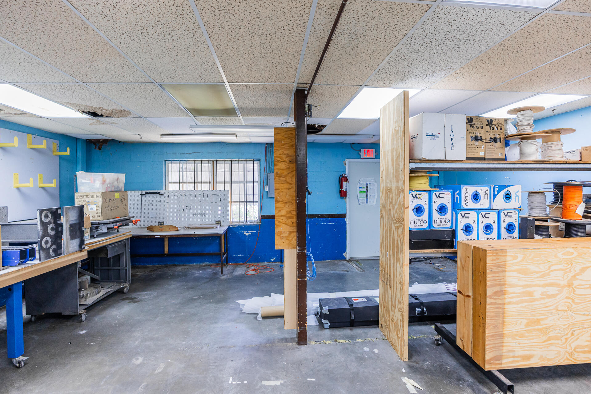 main property photo 25