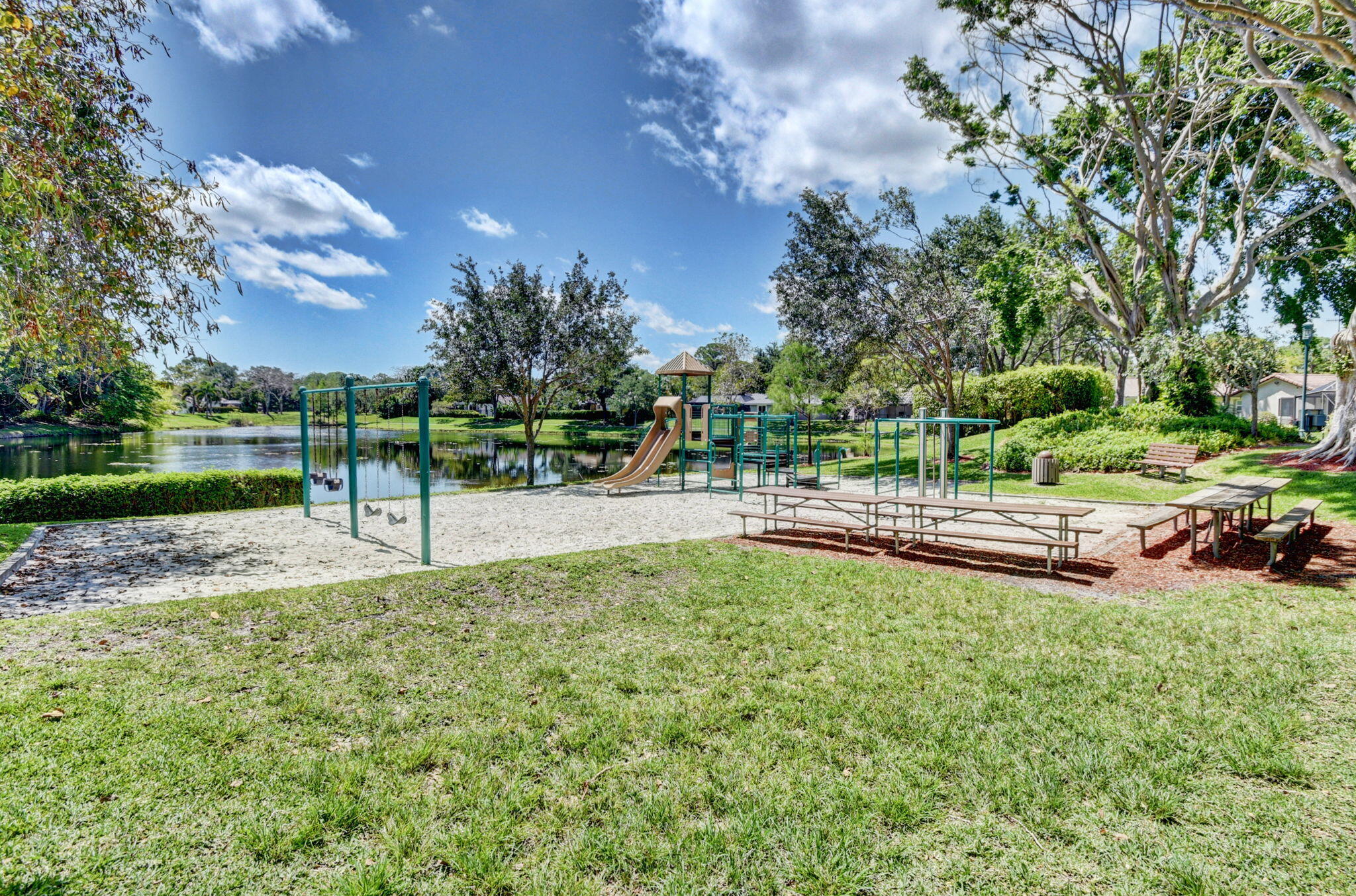 main property photo 67