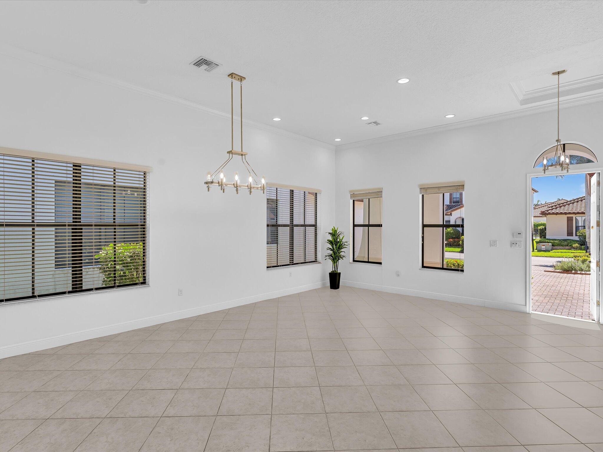 property viewer photo 12