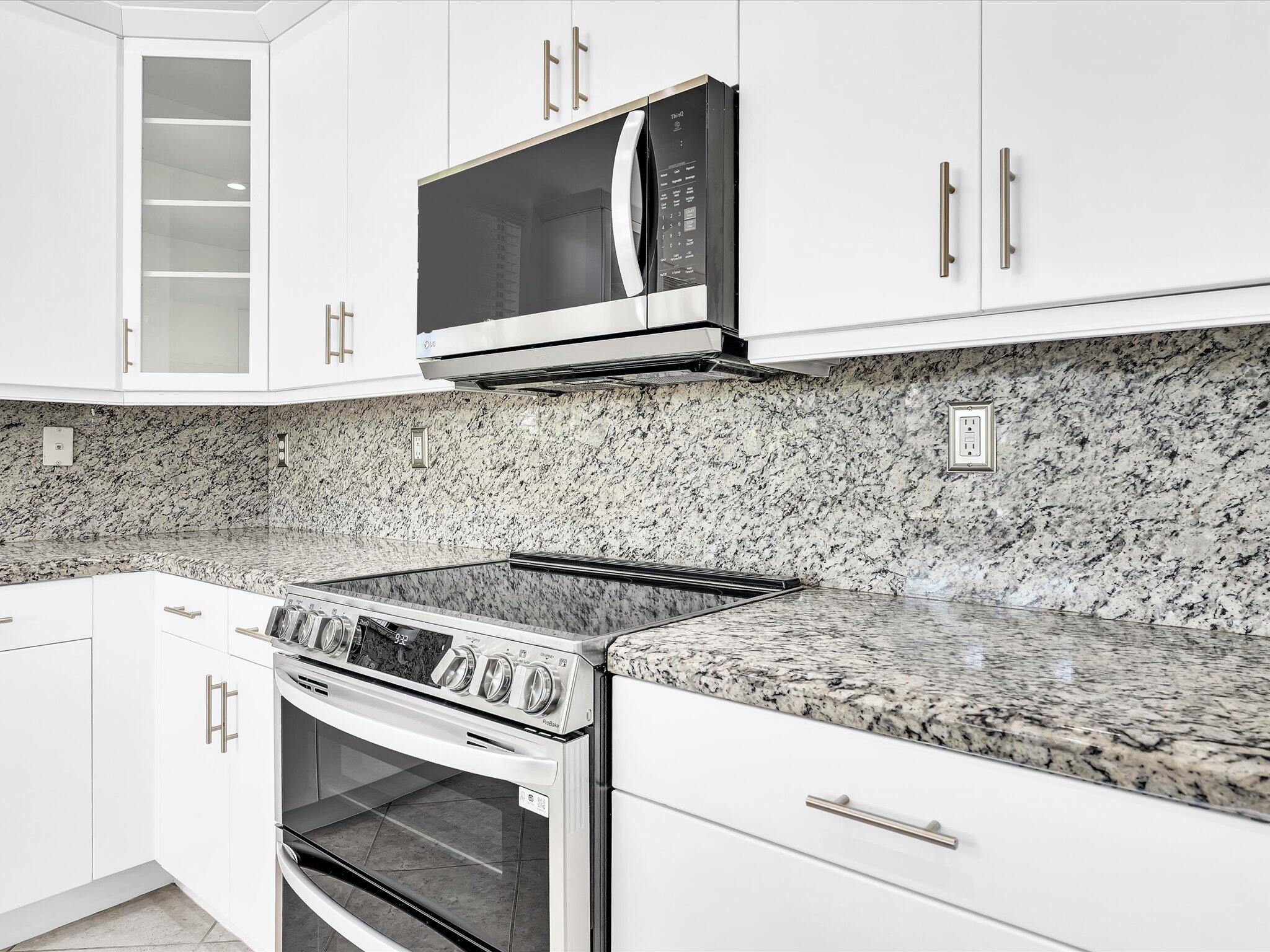 property viewer photo 23