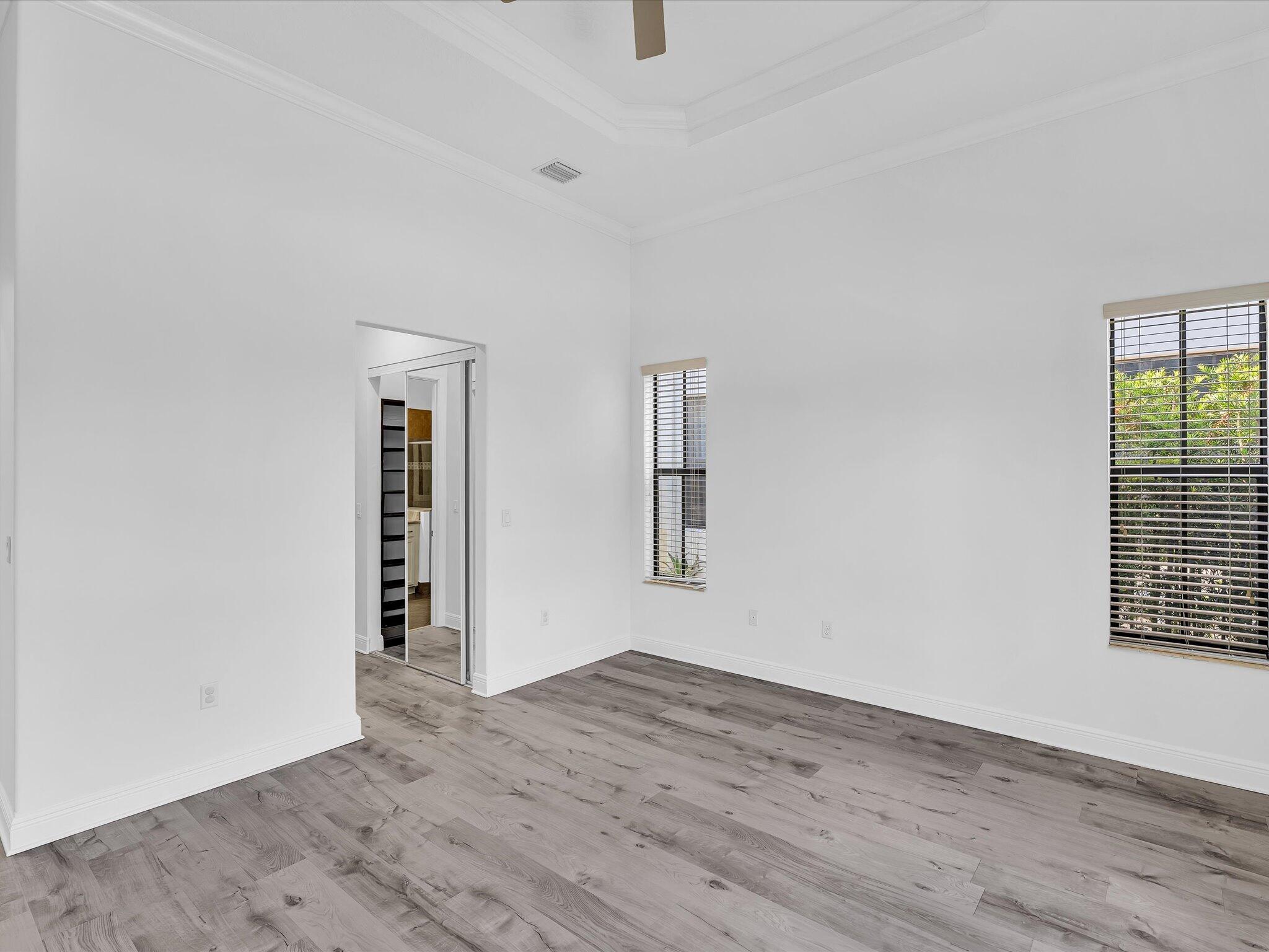 property viewer photo 37