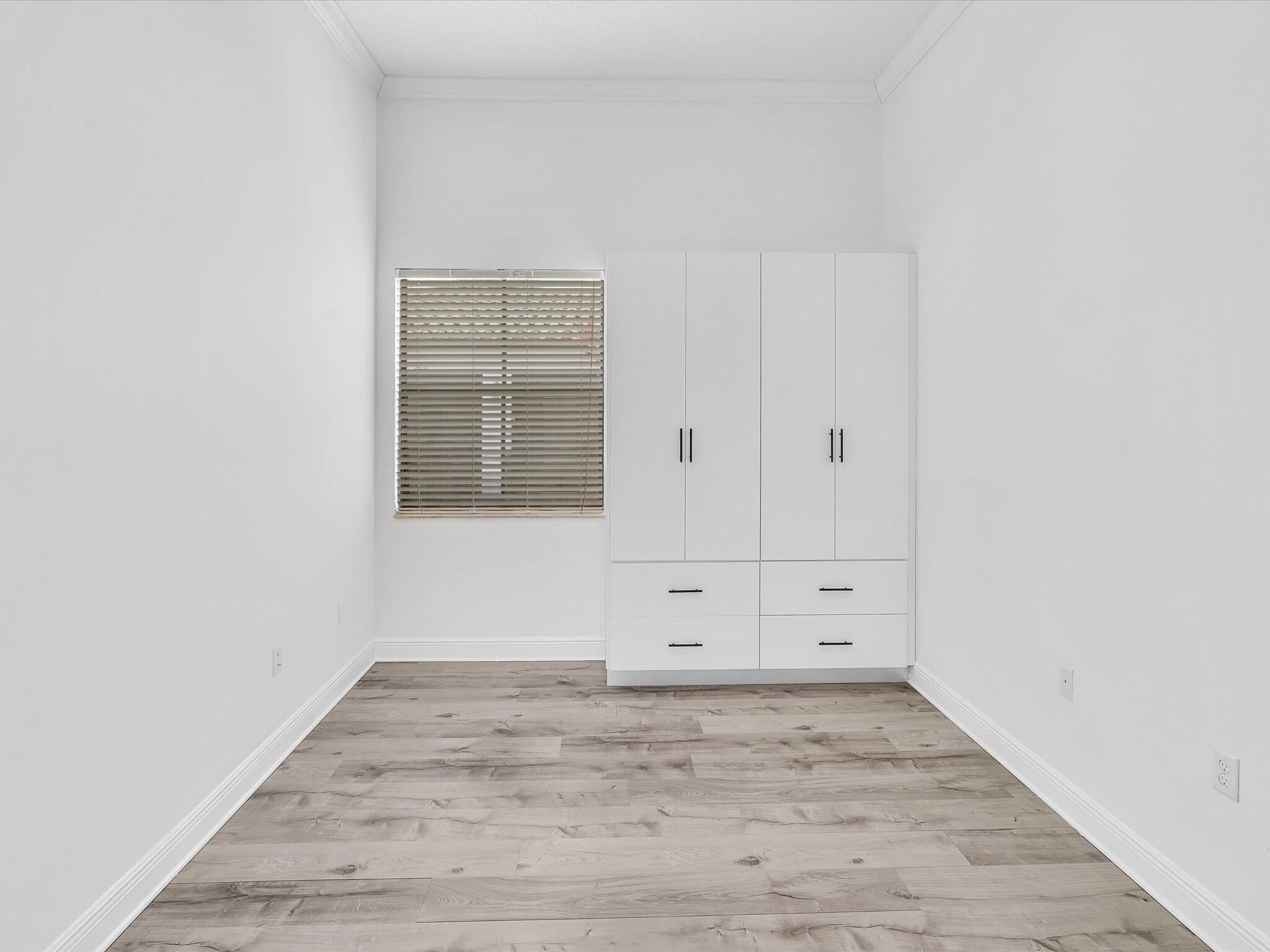 property viewer photo 50