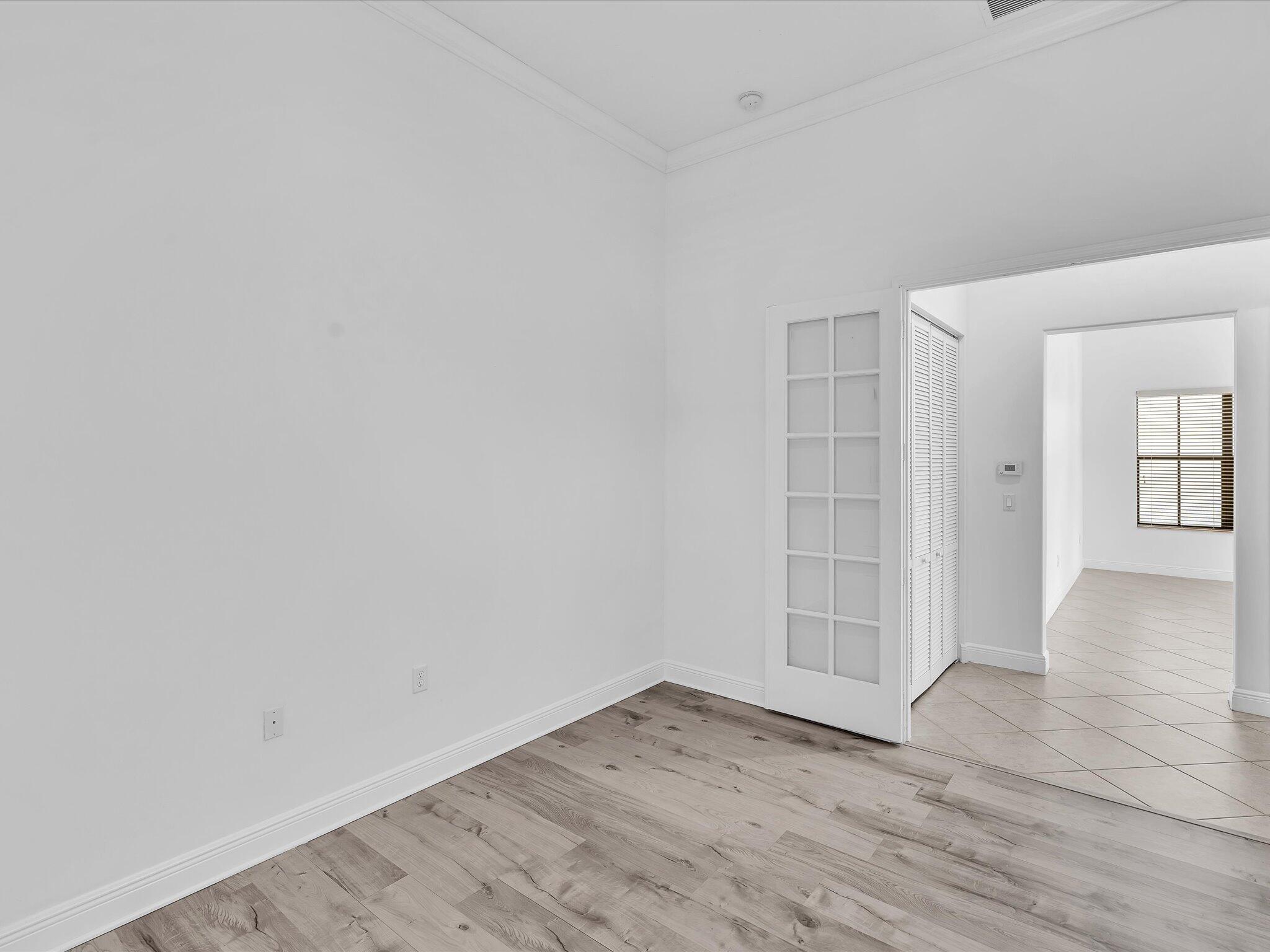 property viewer photo 52