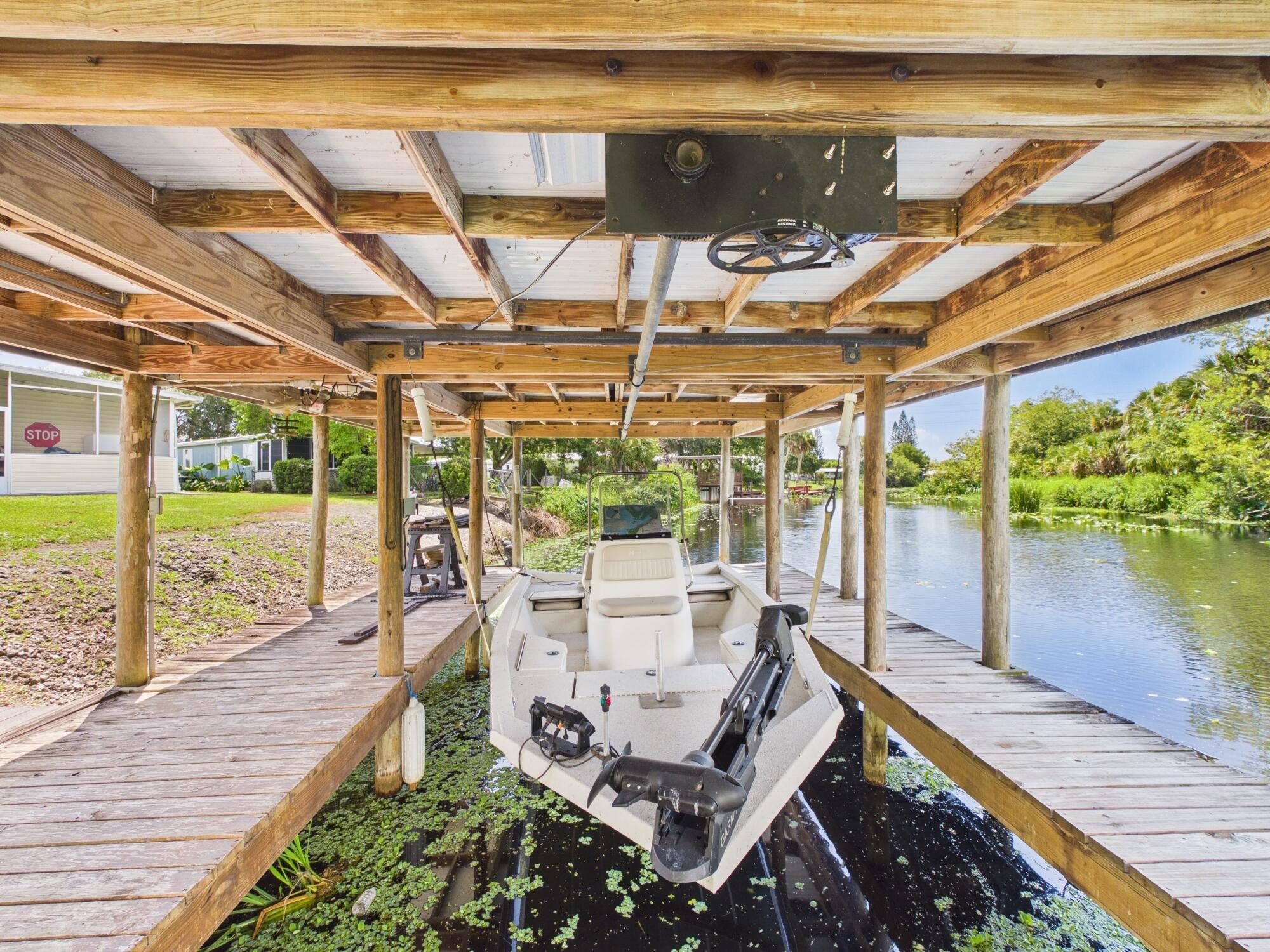 main property photo 45