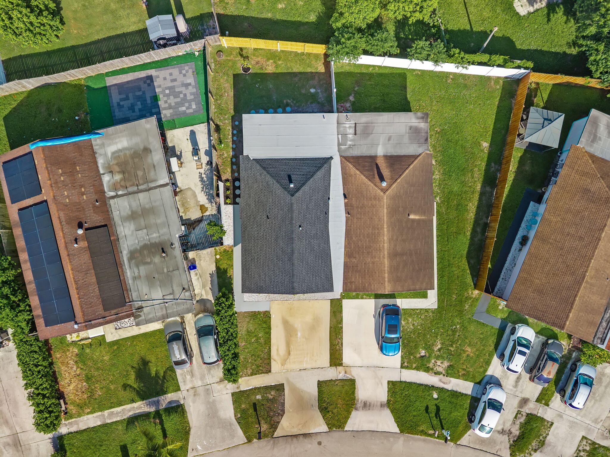 main property photo 23