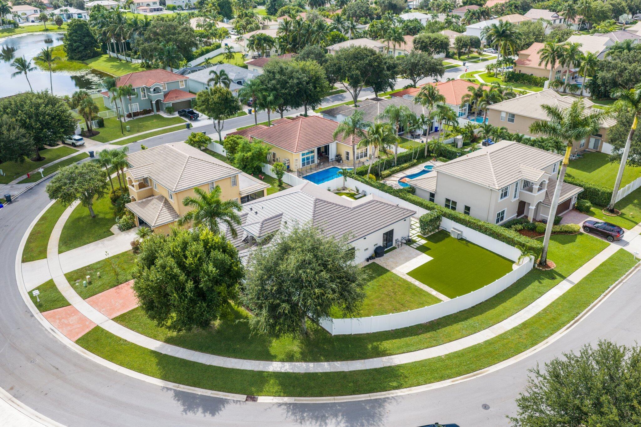 main property photo 60