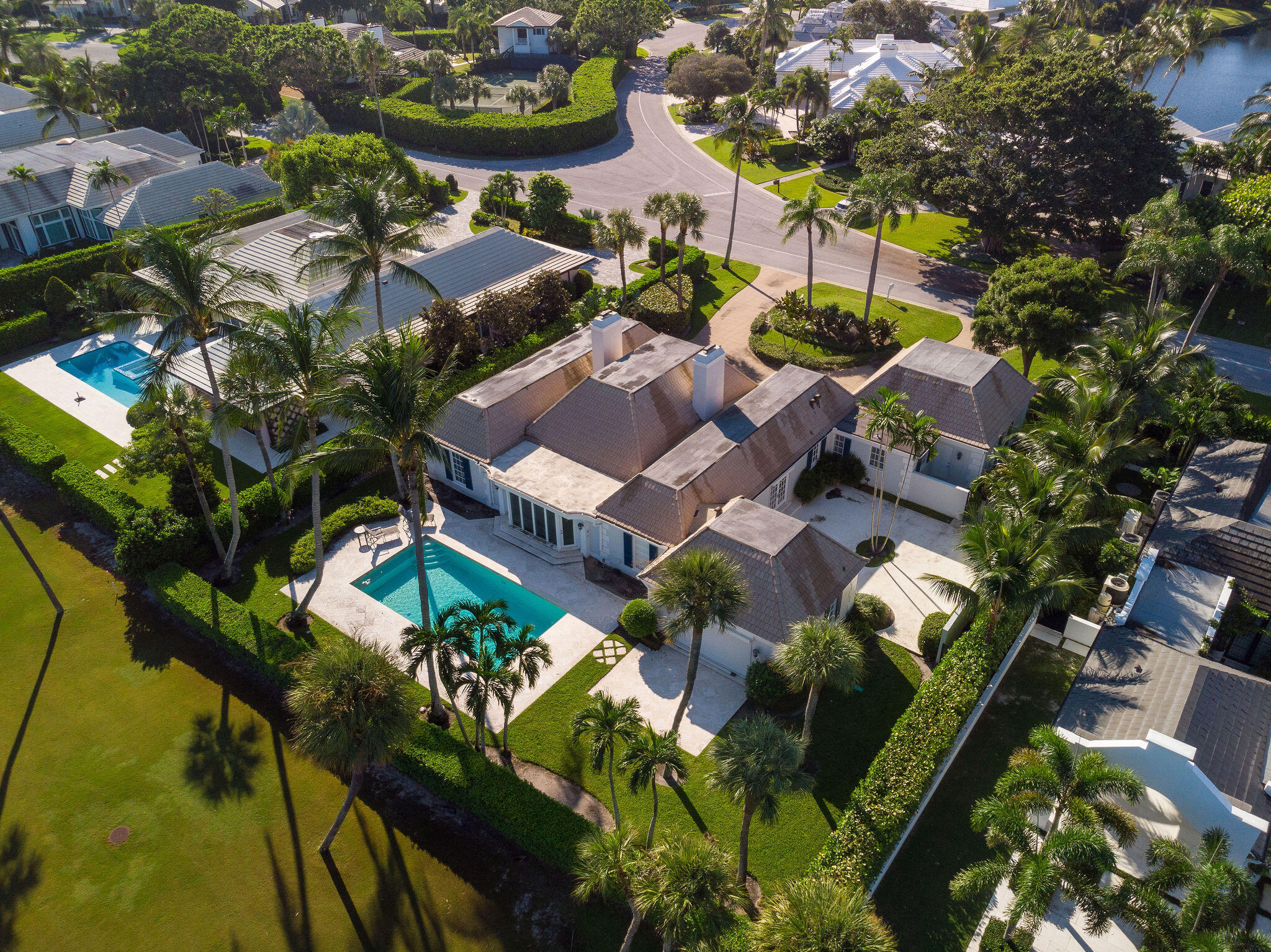 main property photo 4