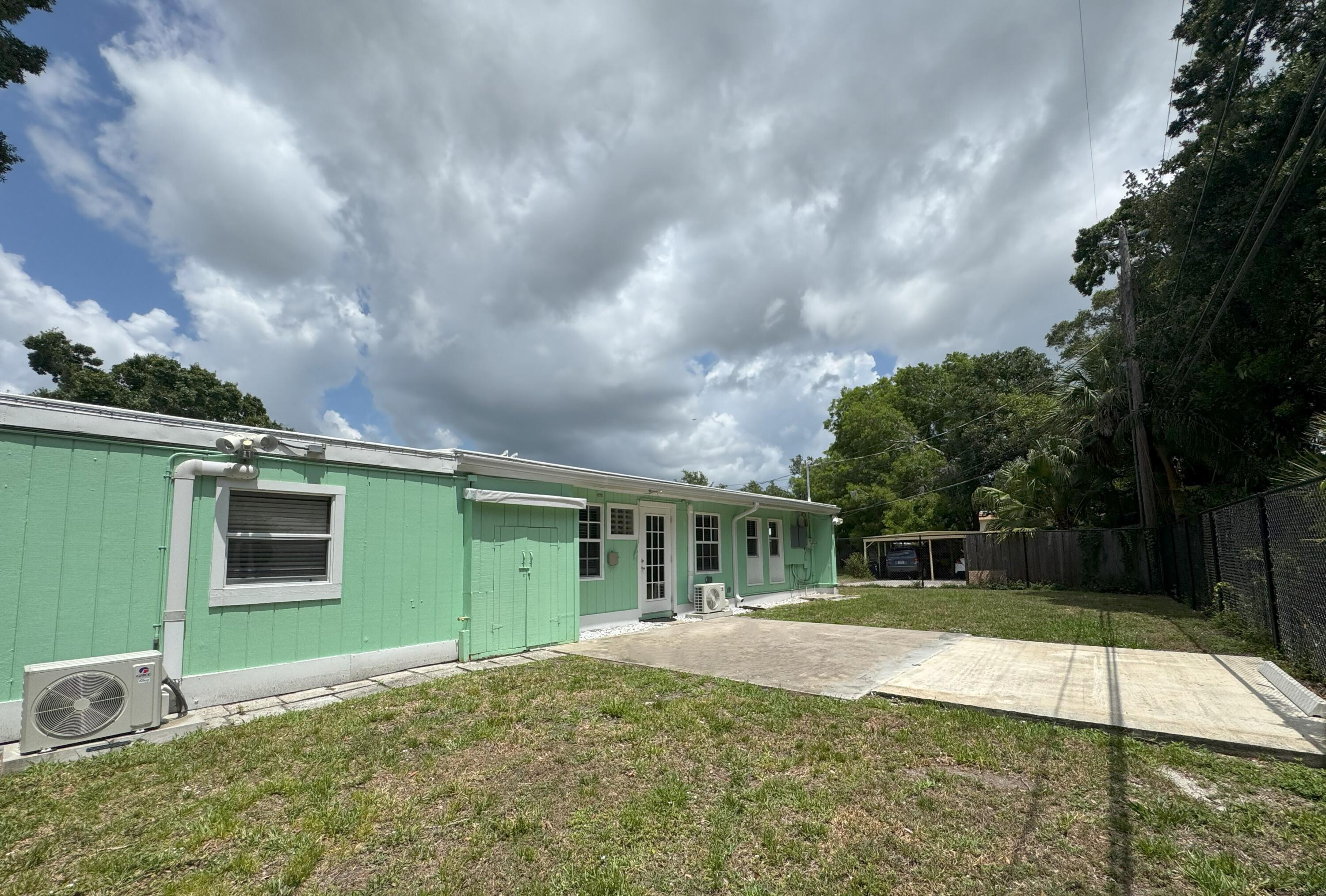 property viewer photo 13