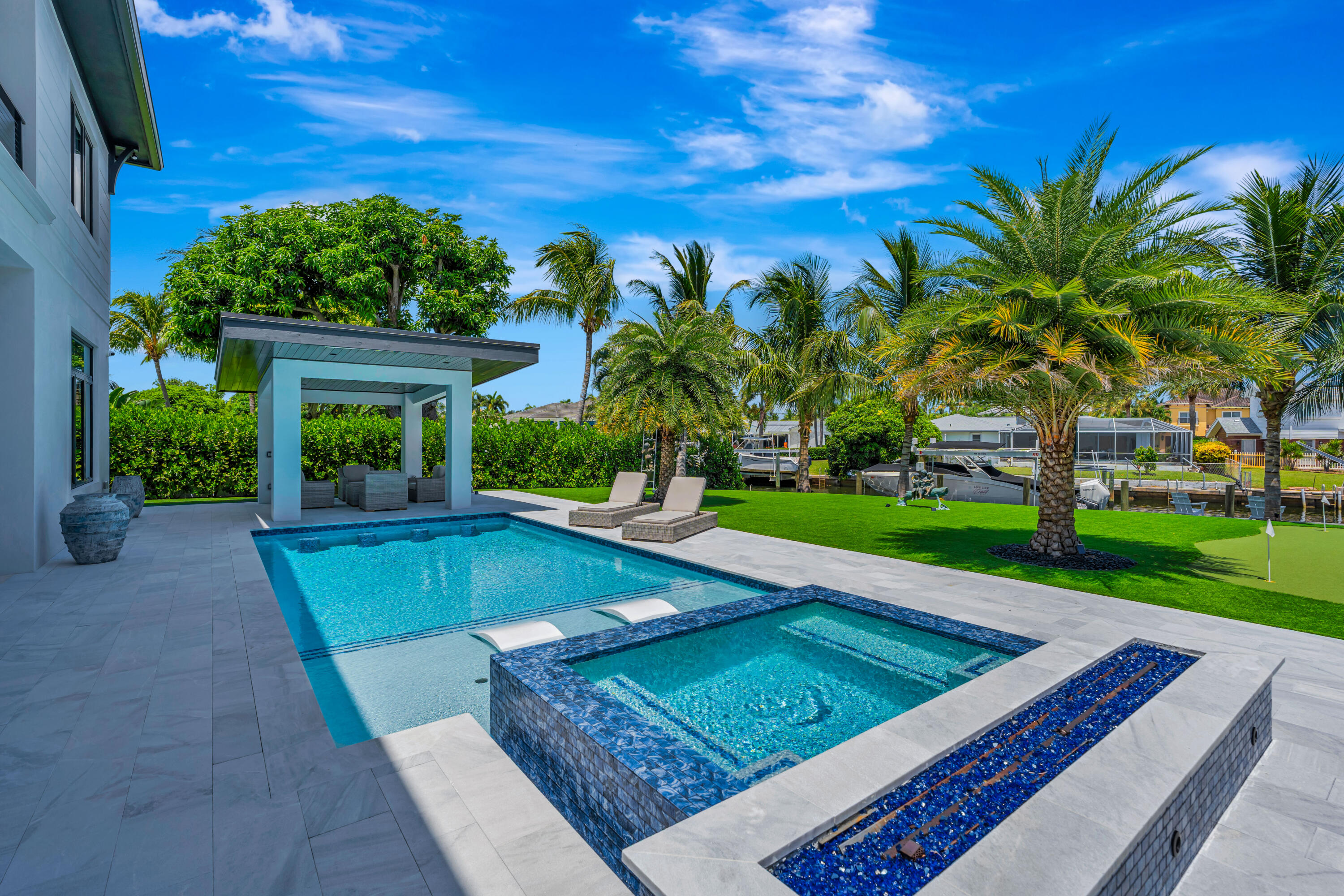 main property photo 79