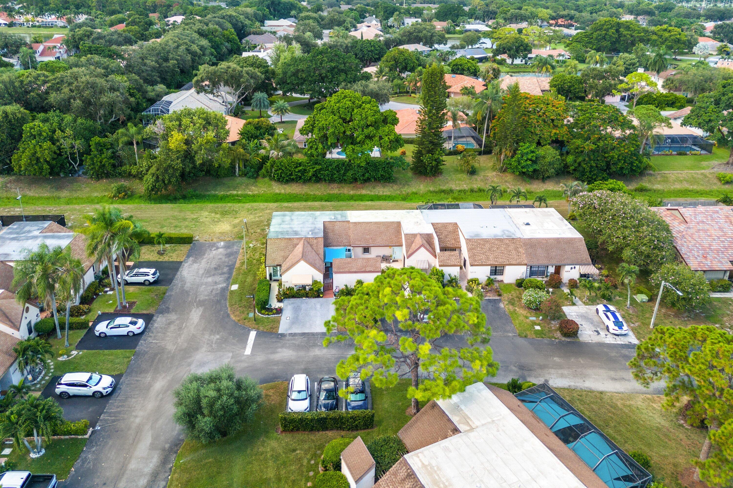 main property photo 29