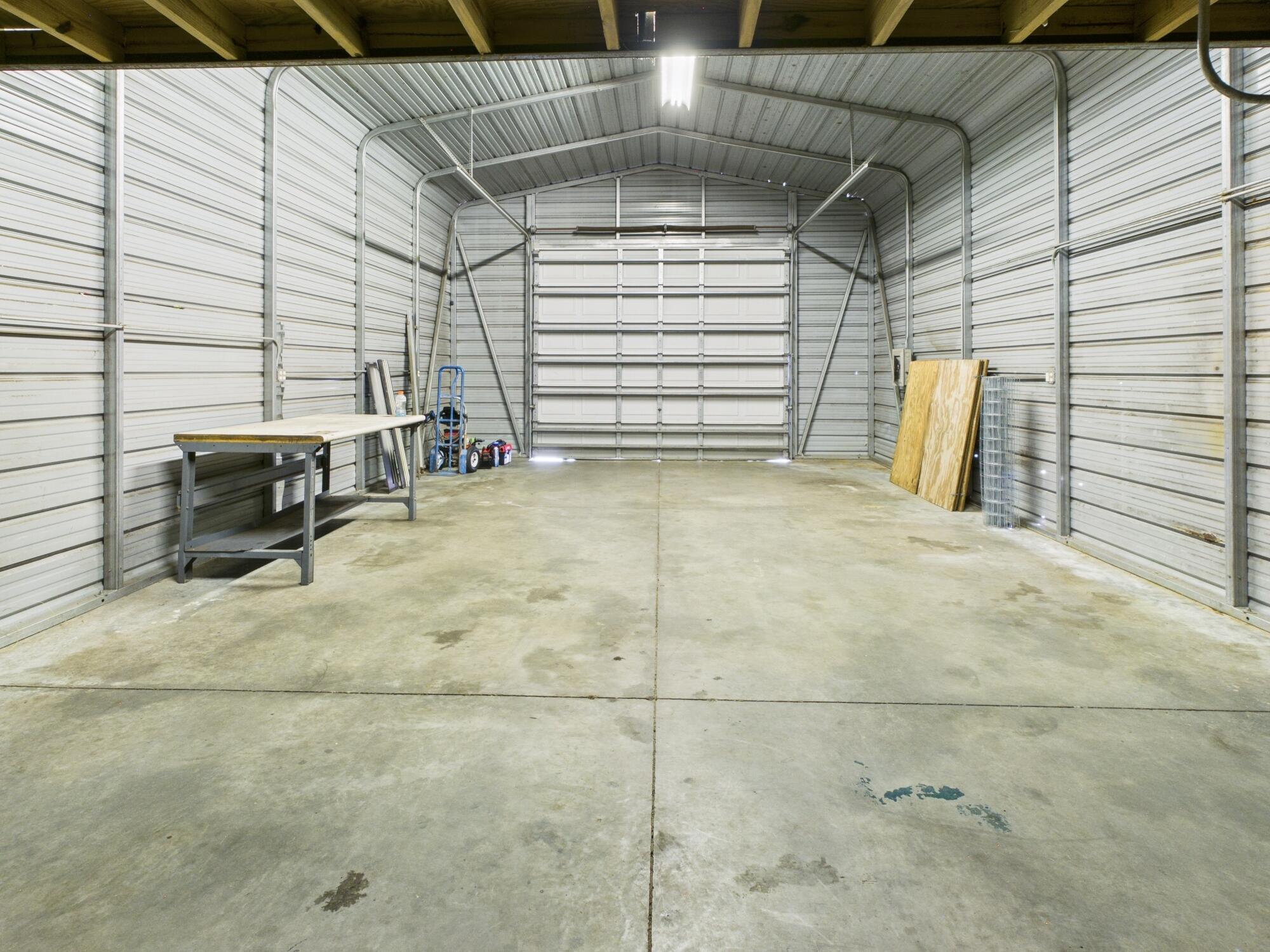 main property photo 31