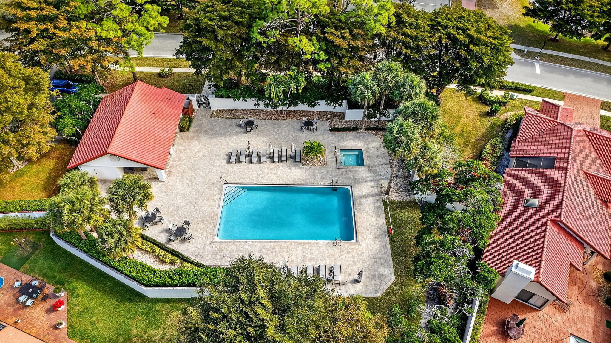 main property photo 78