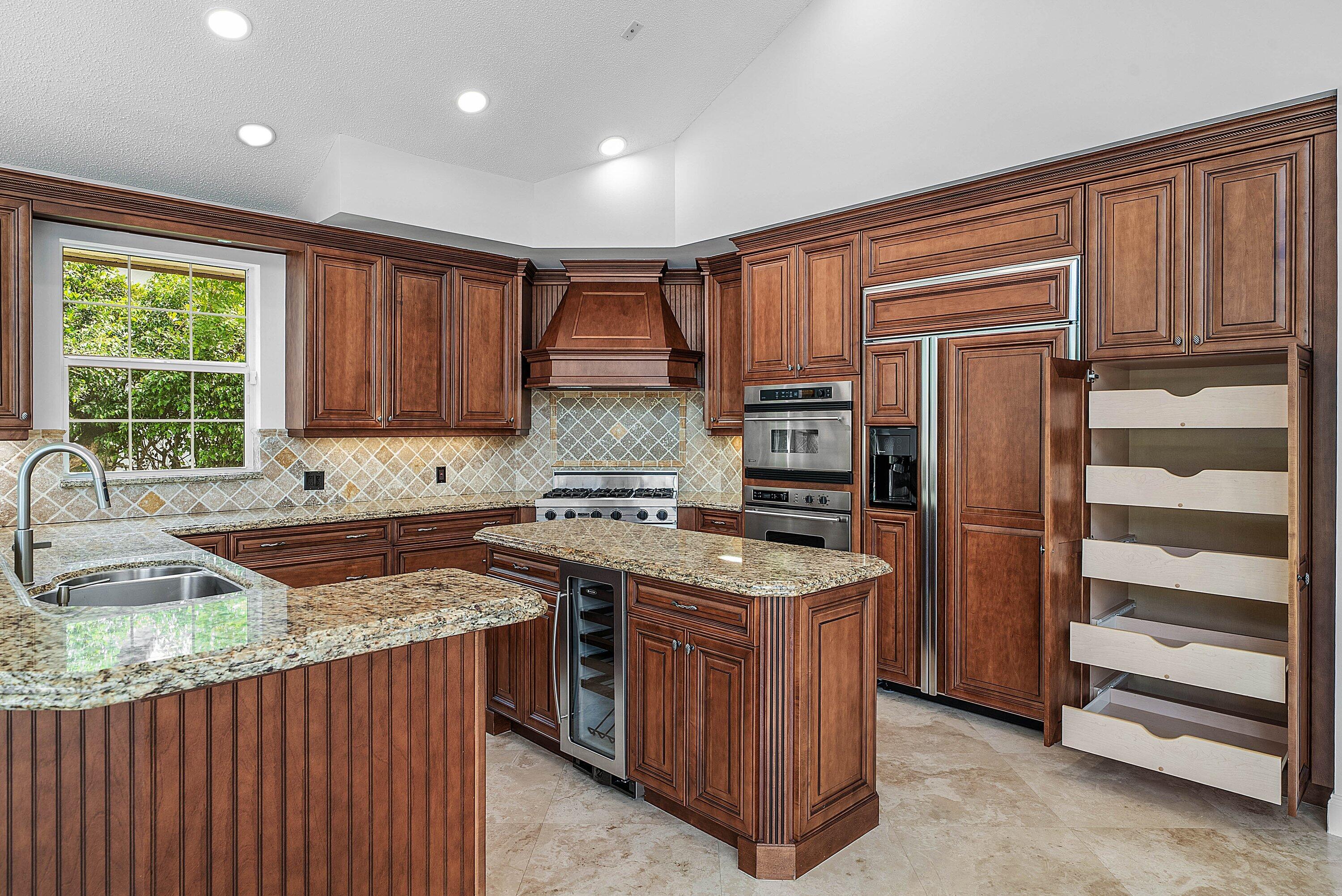 main property photo 81