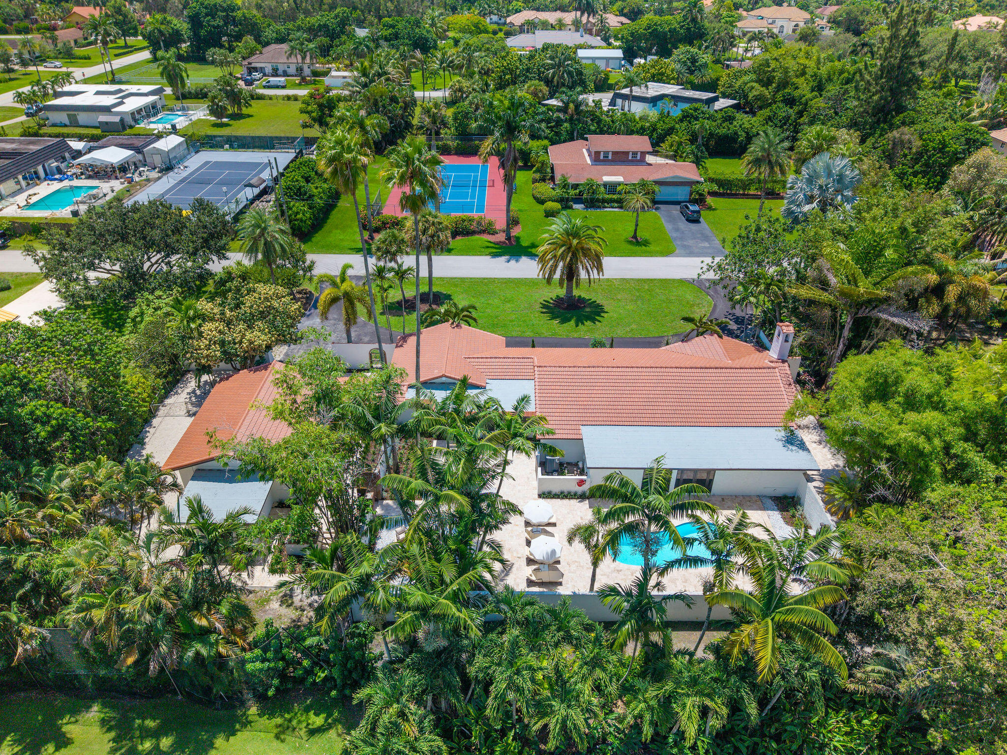 main property photo 70