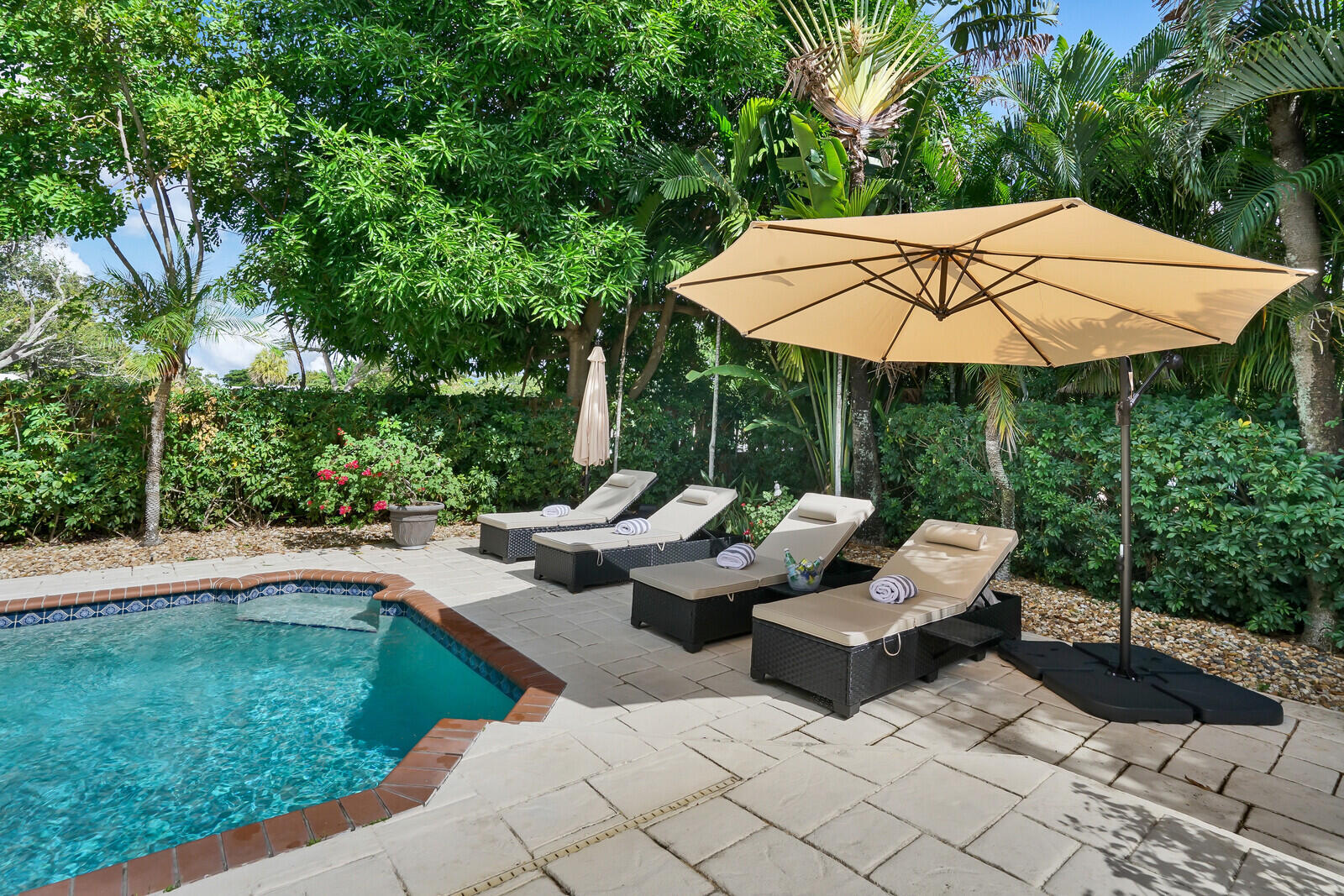 main property photo 71