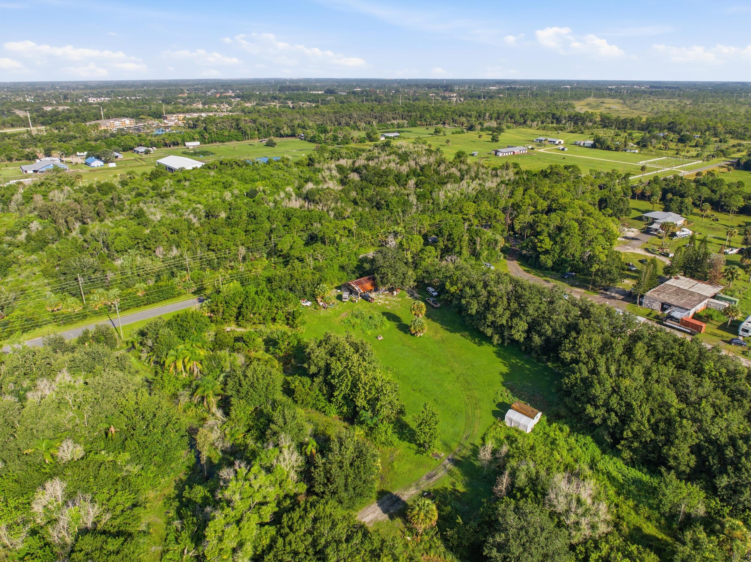 main property photo 12