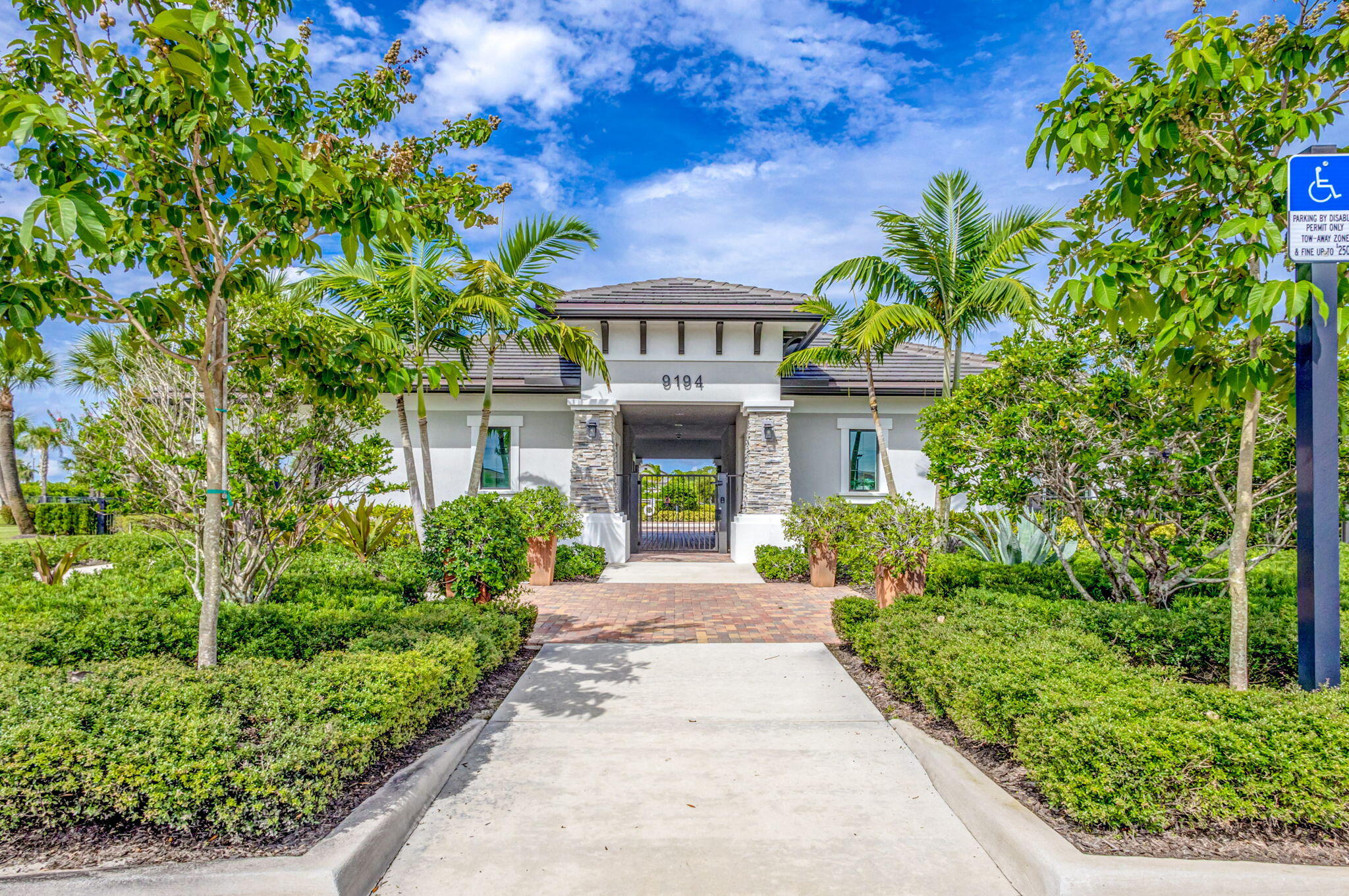 main property photo 74